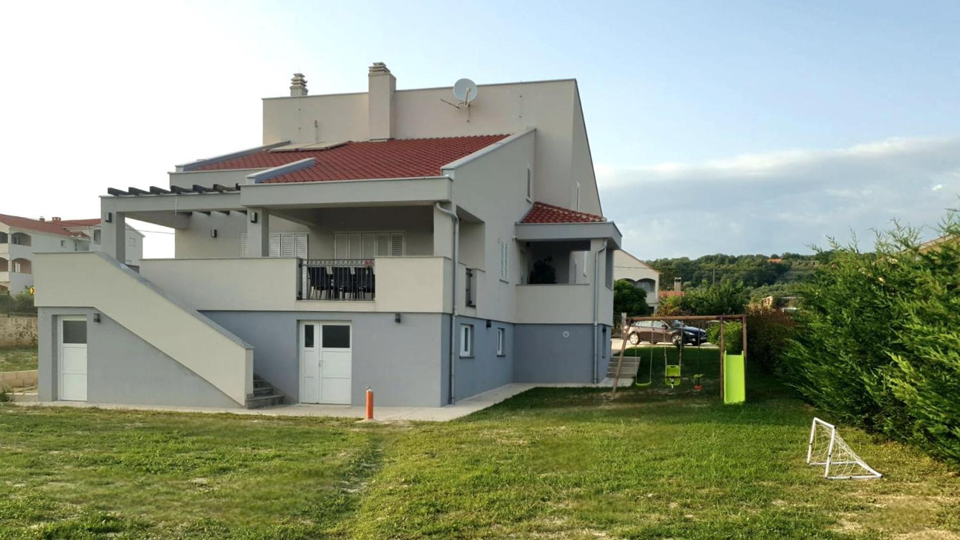 Holiday Home GIDAS - Hot Tub, GYM, Playground view 2