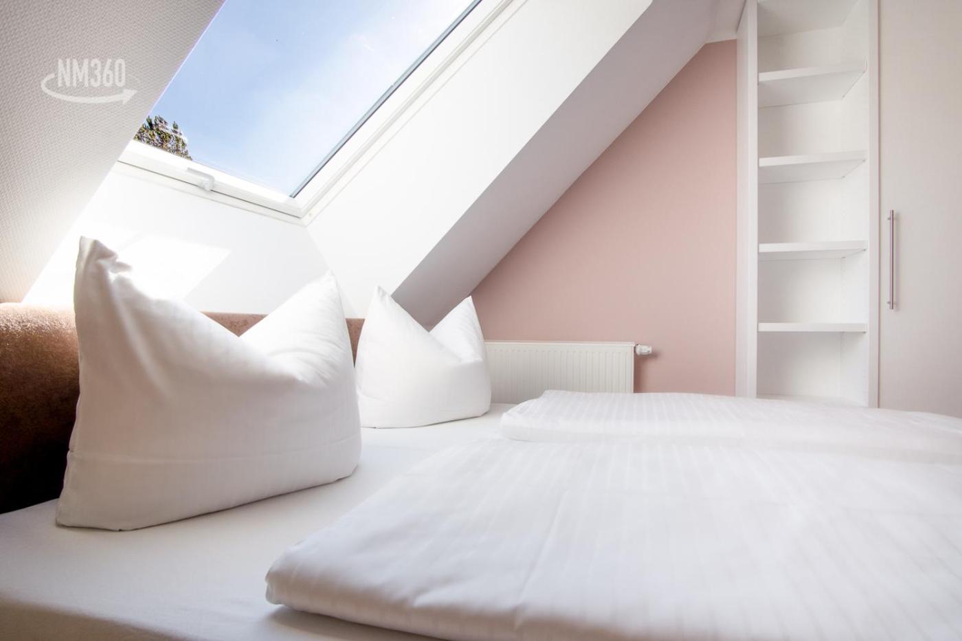 Suite BALDUR - Odins Blick Wohnung 14 - traumhafte Maisonette Wohnung, Privatstrand und Sauna