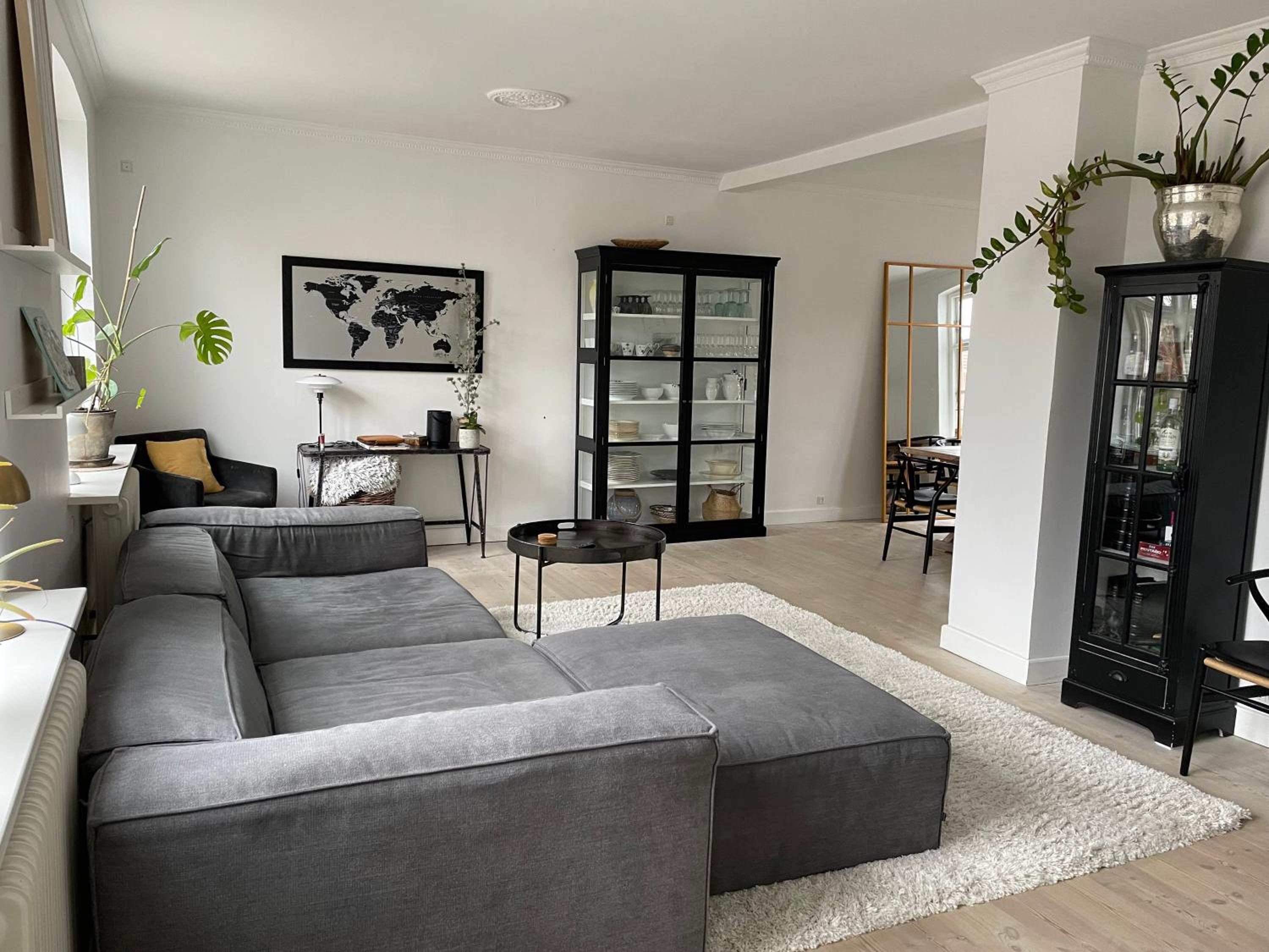 Cozy Town House