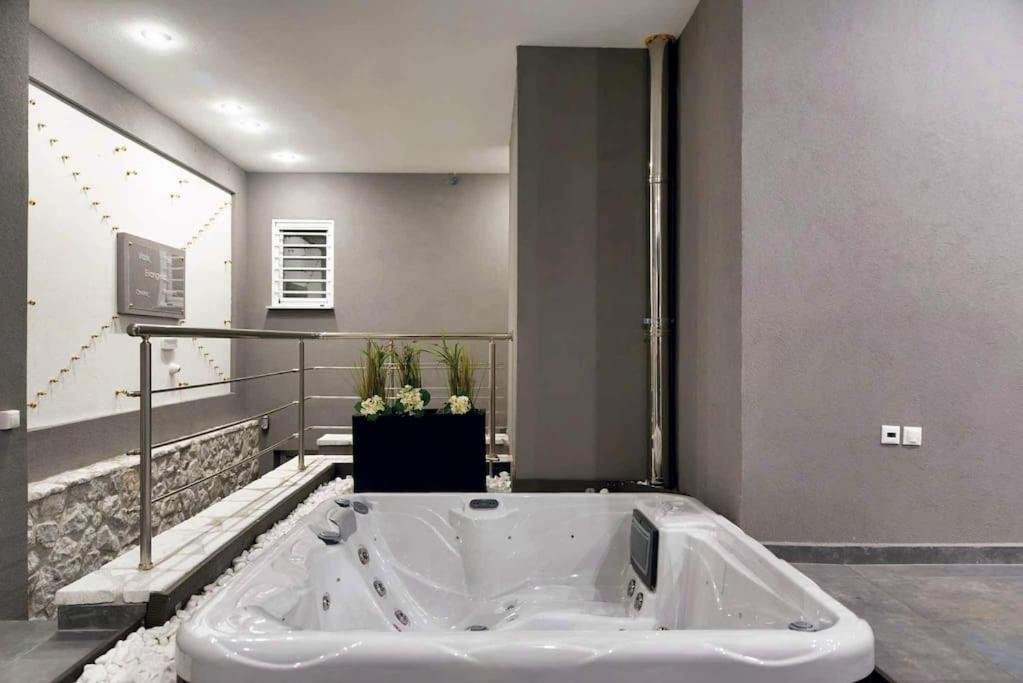Eva Mare Suites view 4