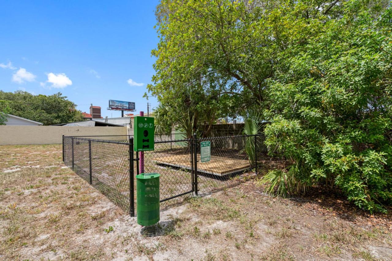 South Tampa Private Condo Peaceful Get Away view 4