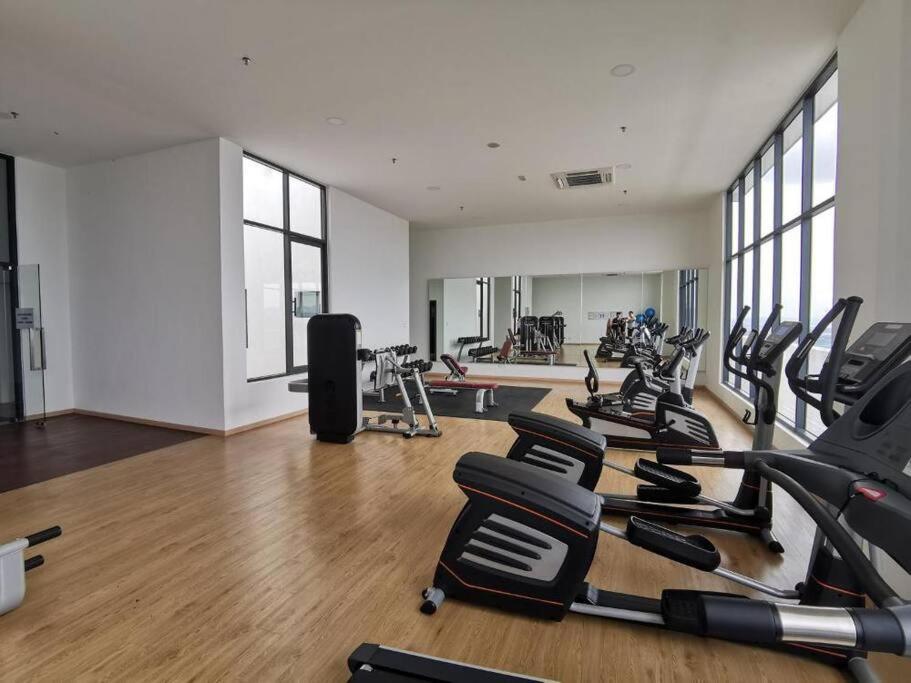 Emporis Cozy Modern Duplex Studio Kota Damansara photo 3