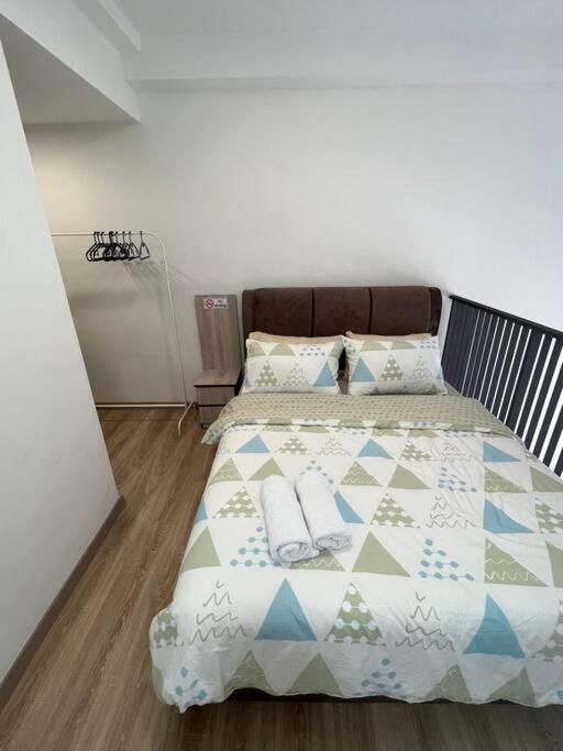 Emporis Cozy Modern Duplex Studio Kota Damansara photo 8