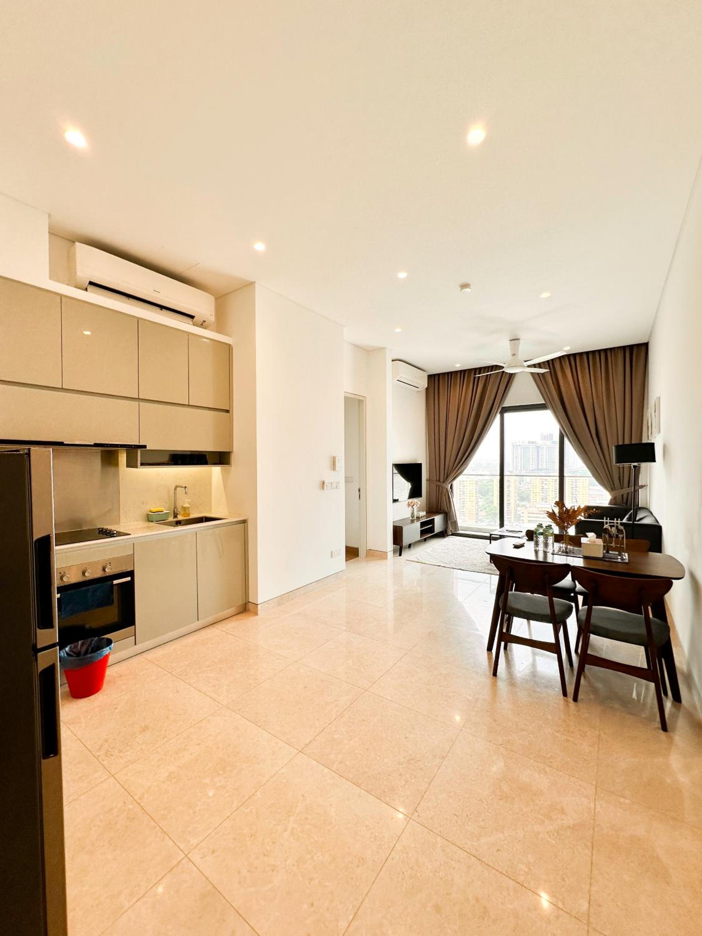 Lucentia Residence By Home Horizon