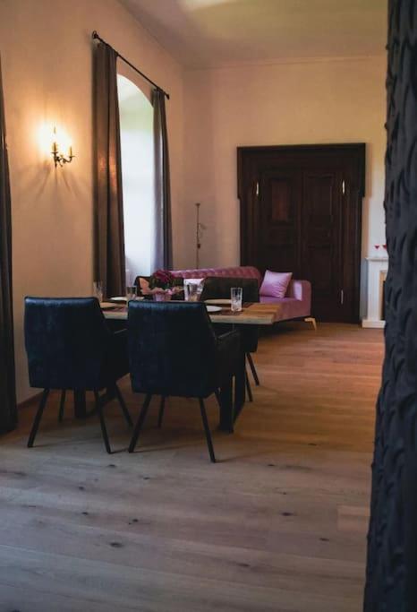 Elegant Castle Escape Near Austria Top Thermes