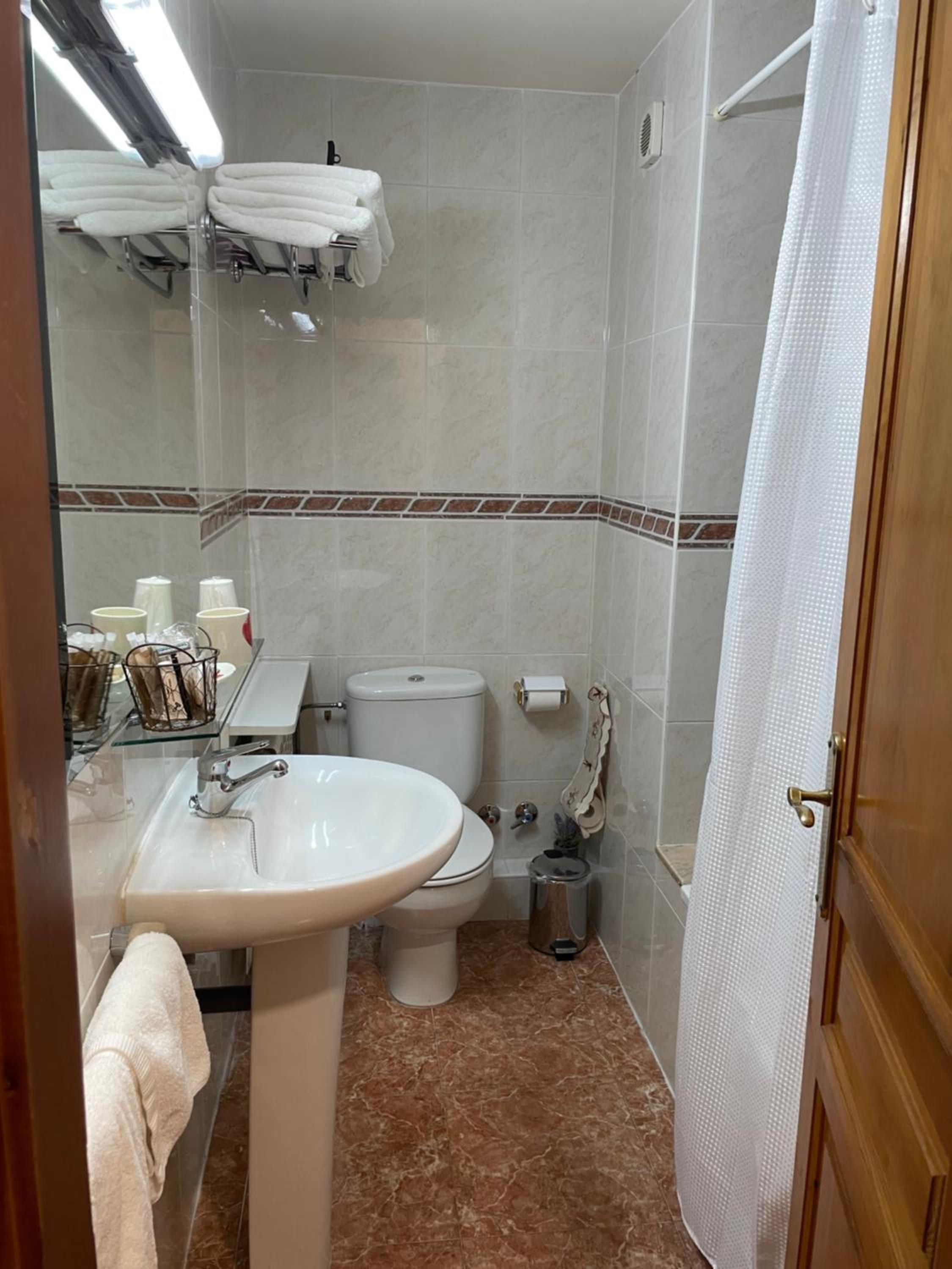 Hostal Escuils