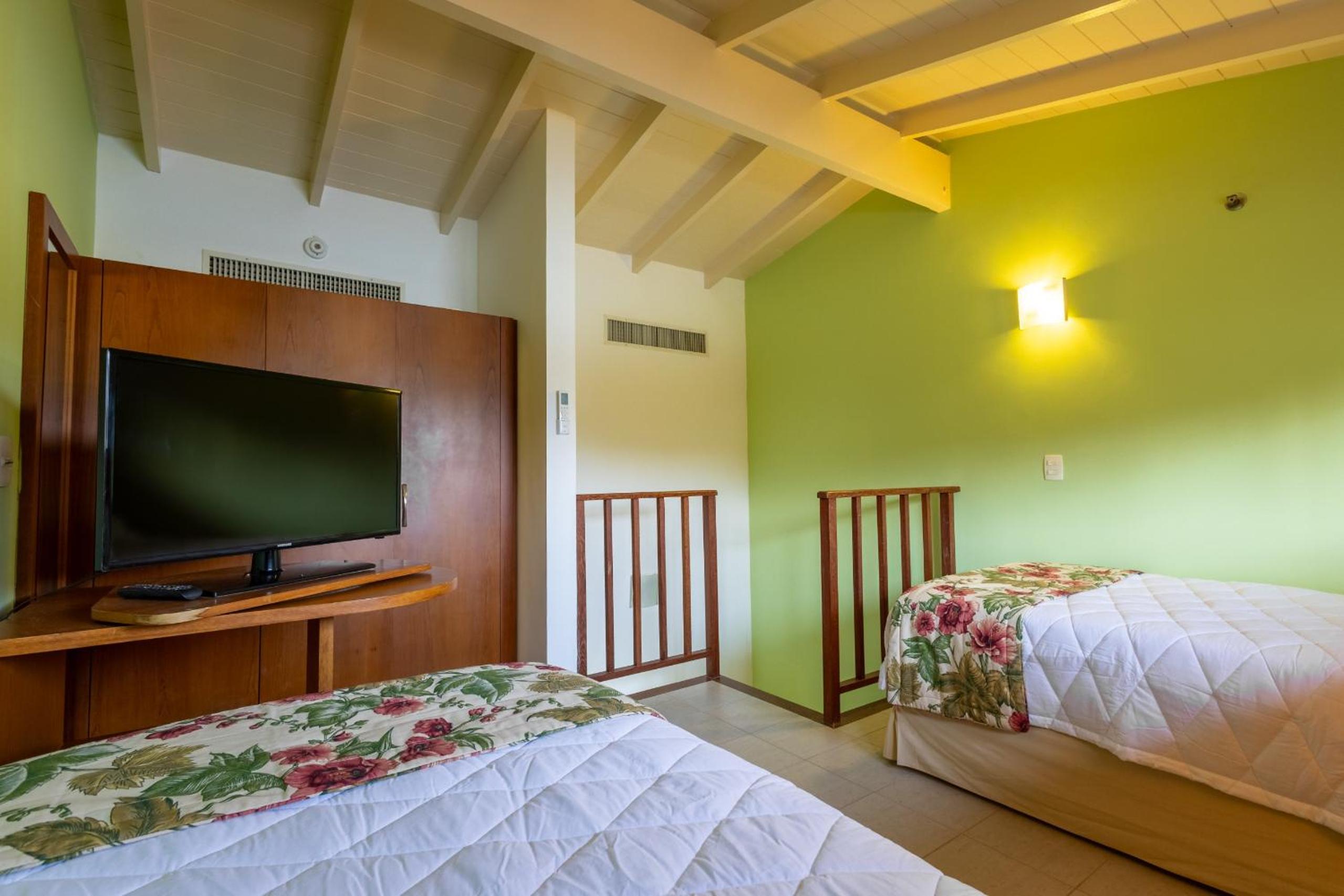 Duplex no Condomínio Costa Bella em Angra dos Reis