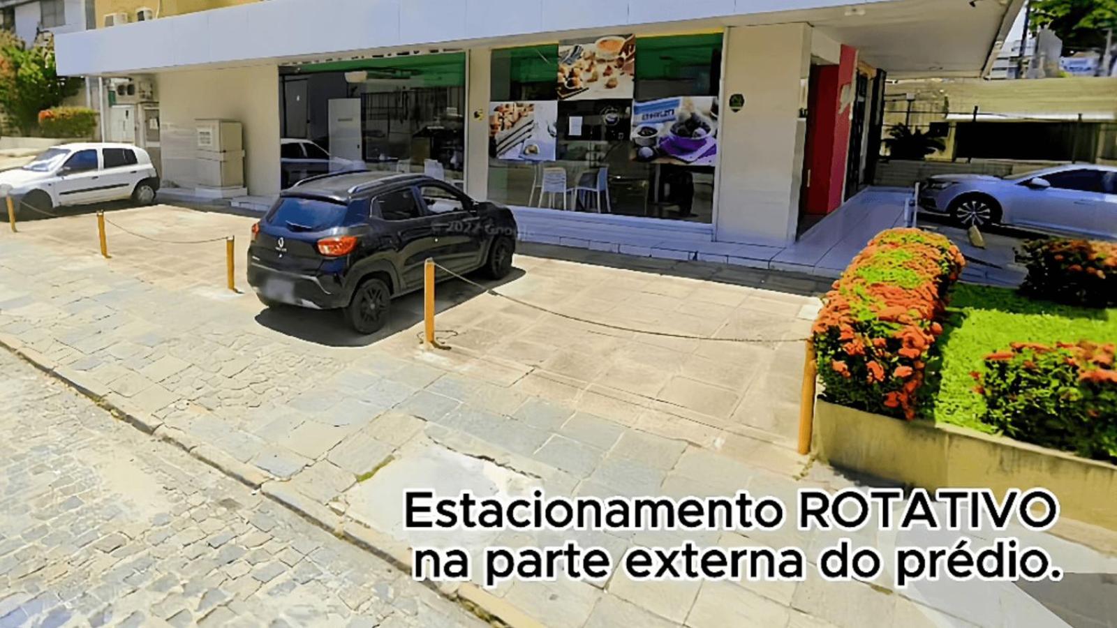 Ap Completo 2Quartos Avenida Principal Perto de TUDO 2min Praia 10min Aeroporto