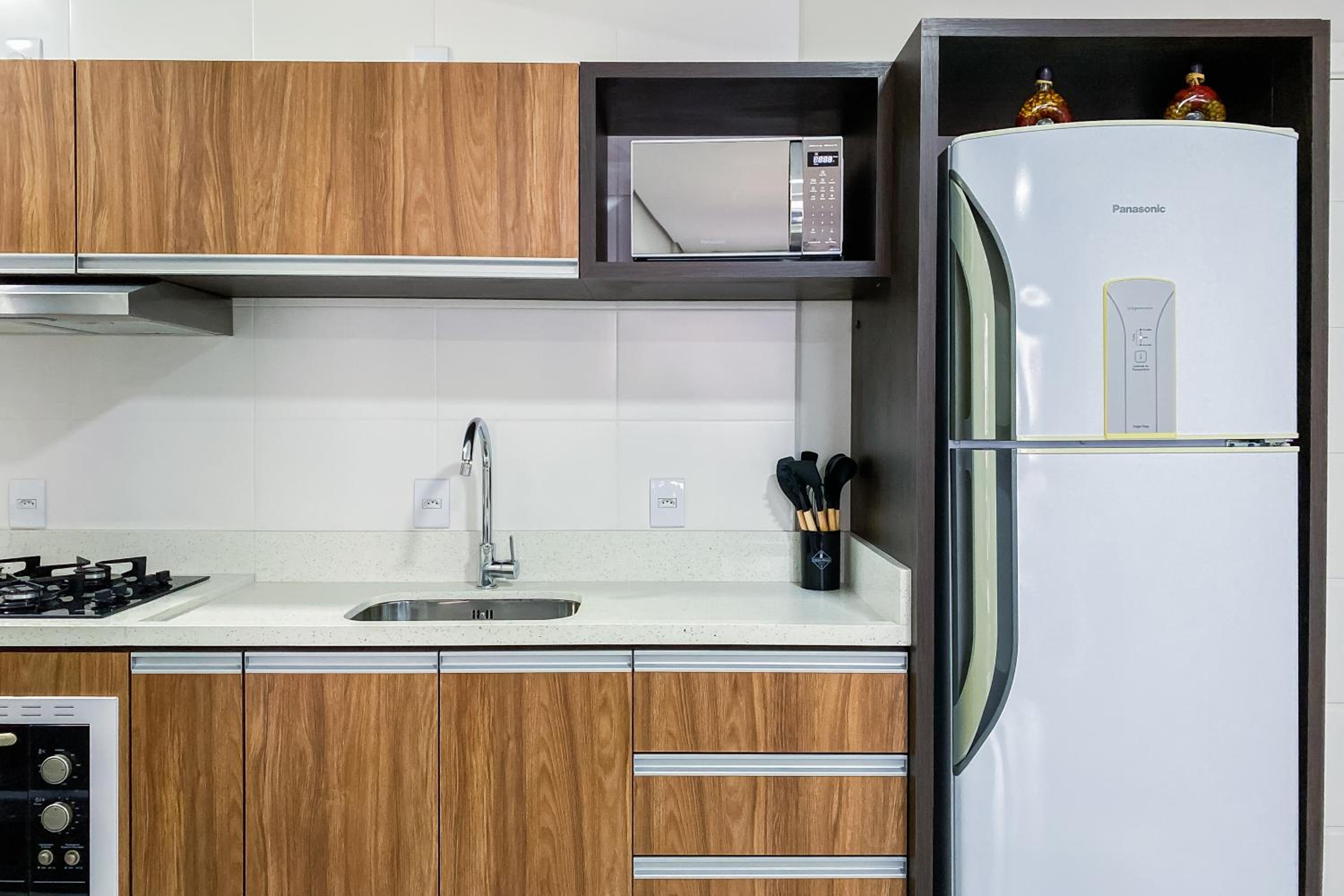 Apartamento super completo a 250mts do mar