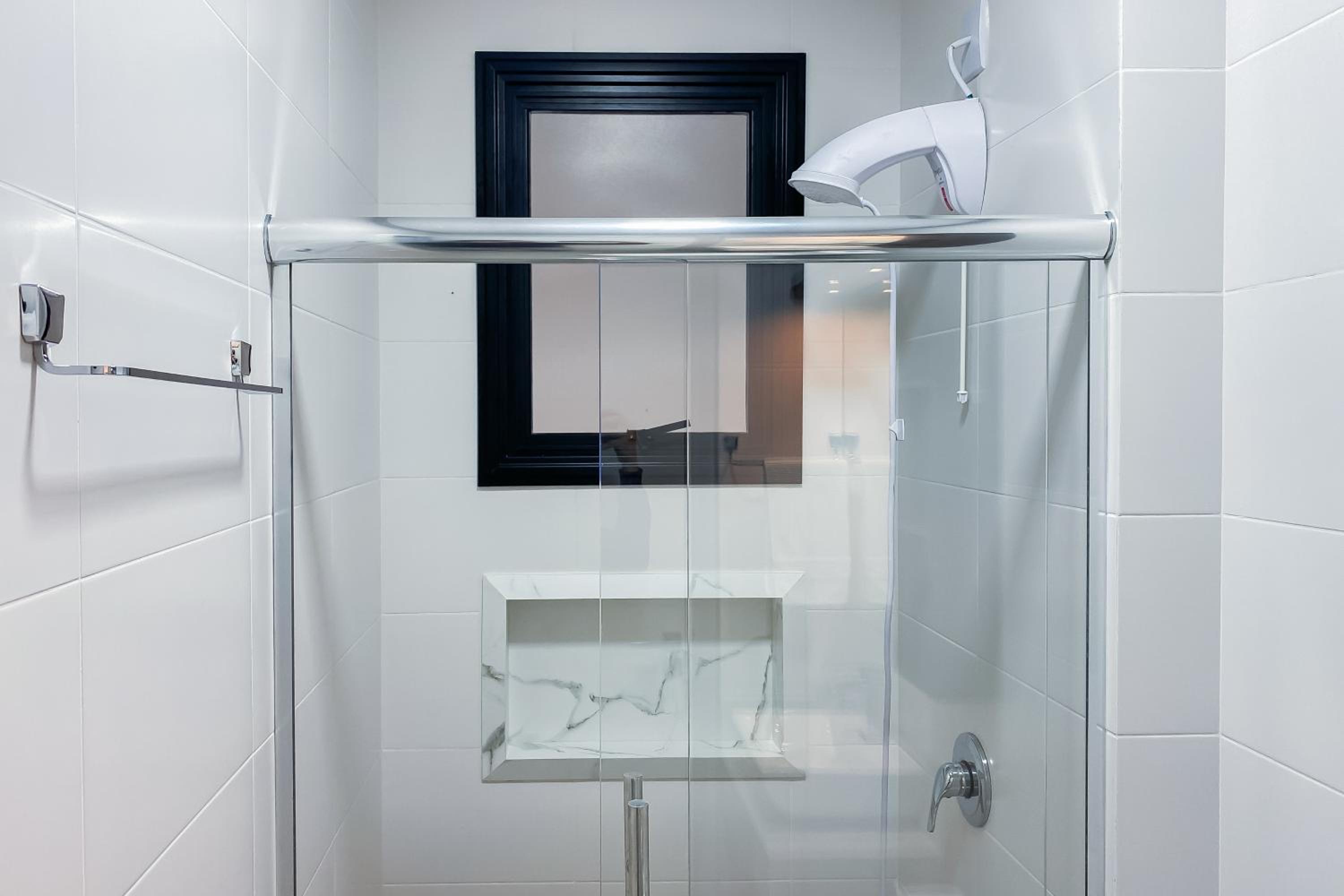 Apartamento super completo a 250mts do mar