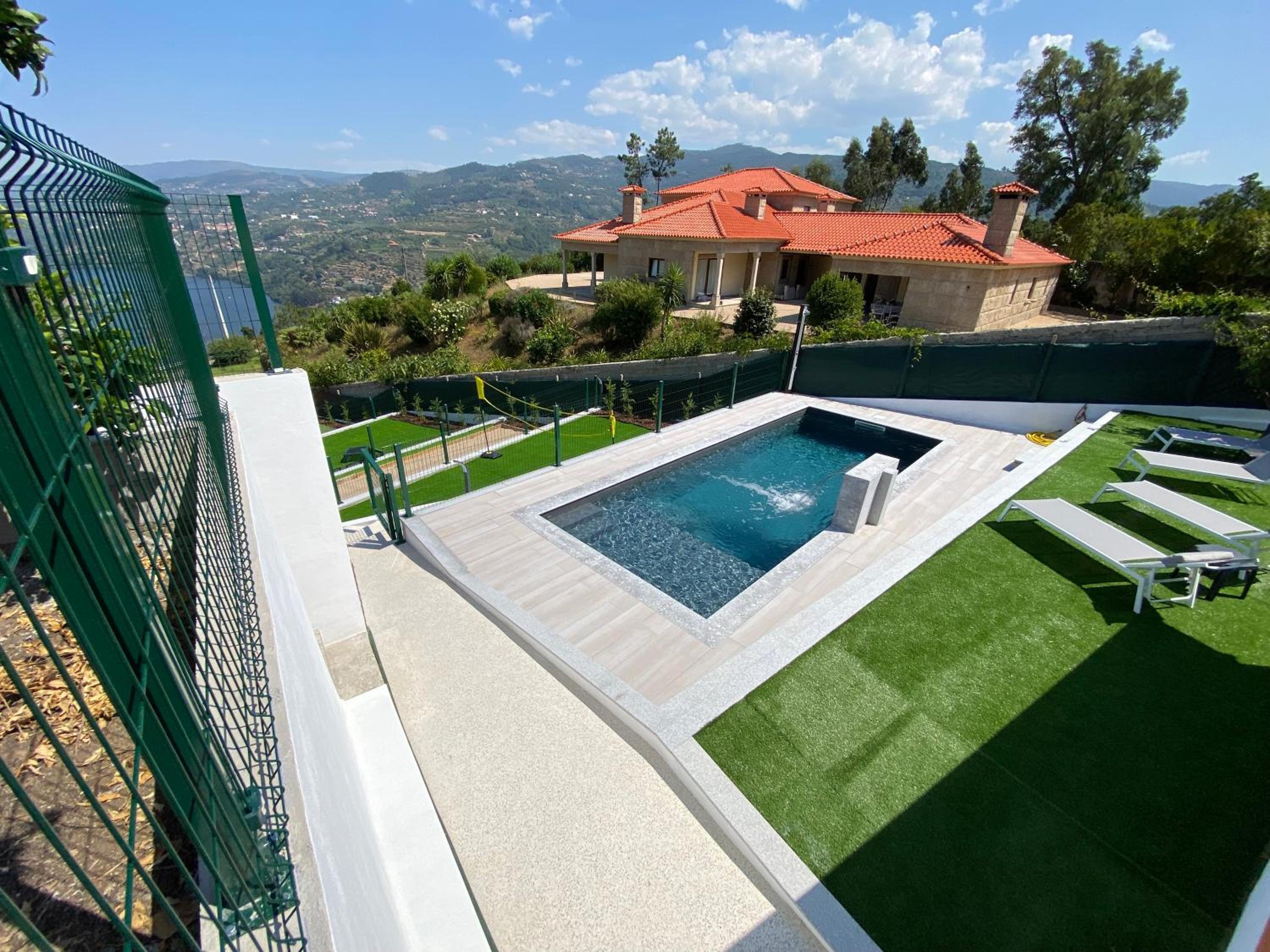 casa Pinto Douro country view 4