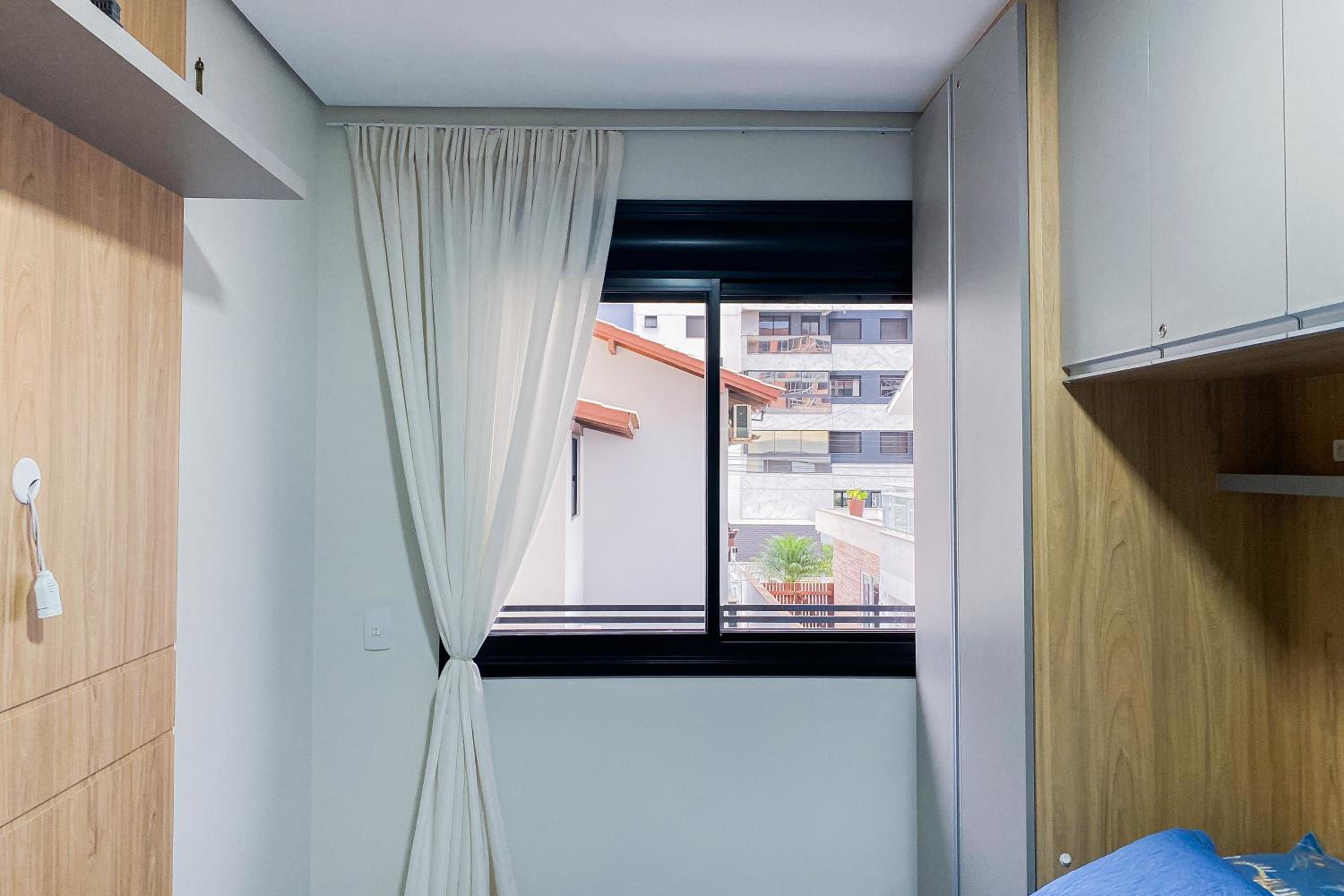 Apartamento super completo a 250mts do mar