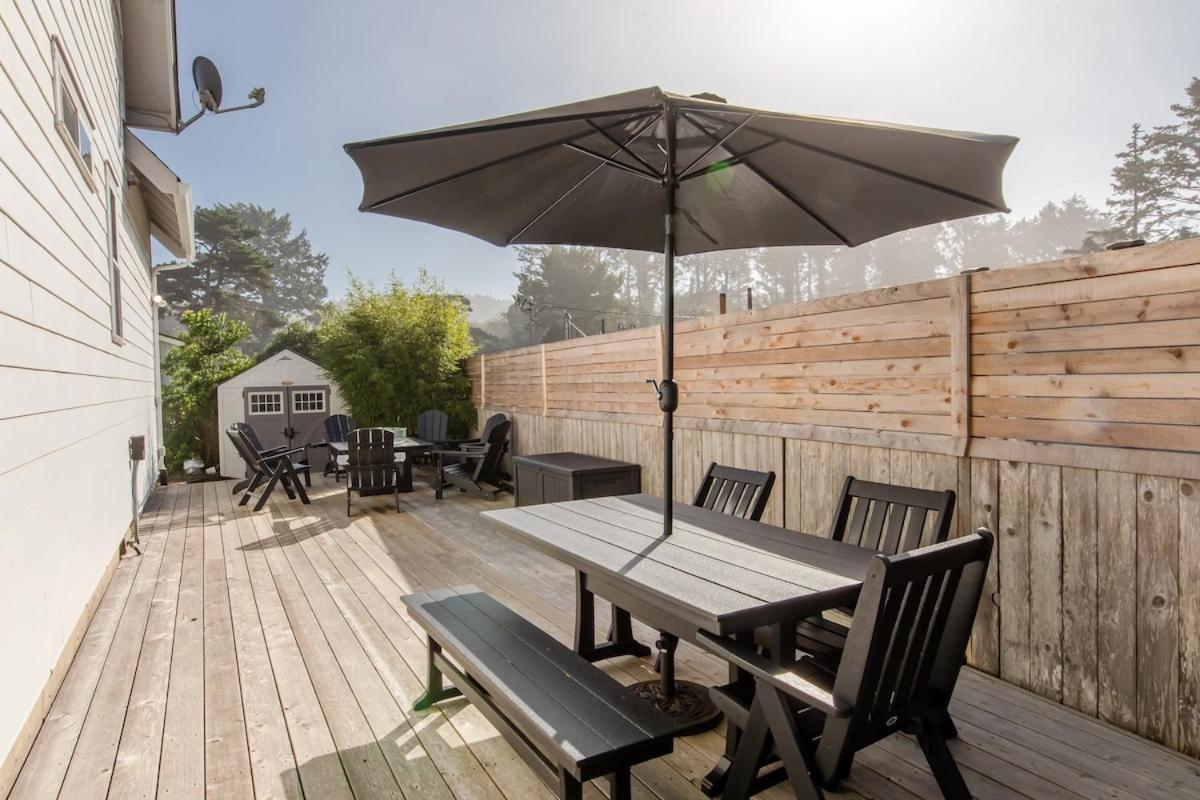 Ohana Beach Park - Hot Tub, Billiards, Fire Pit & Beach Access view 4