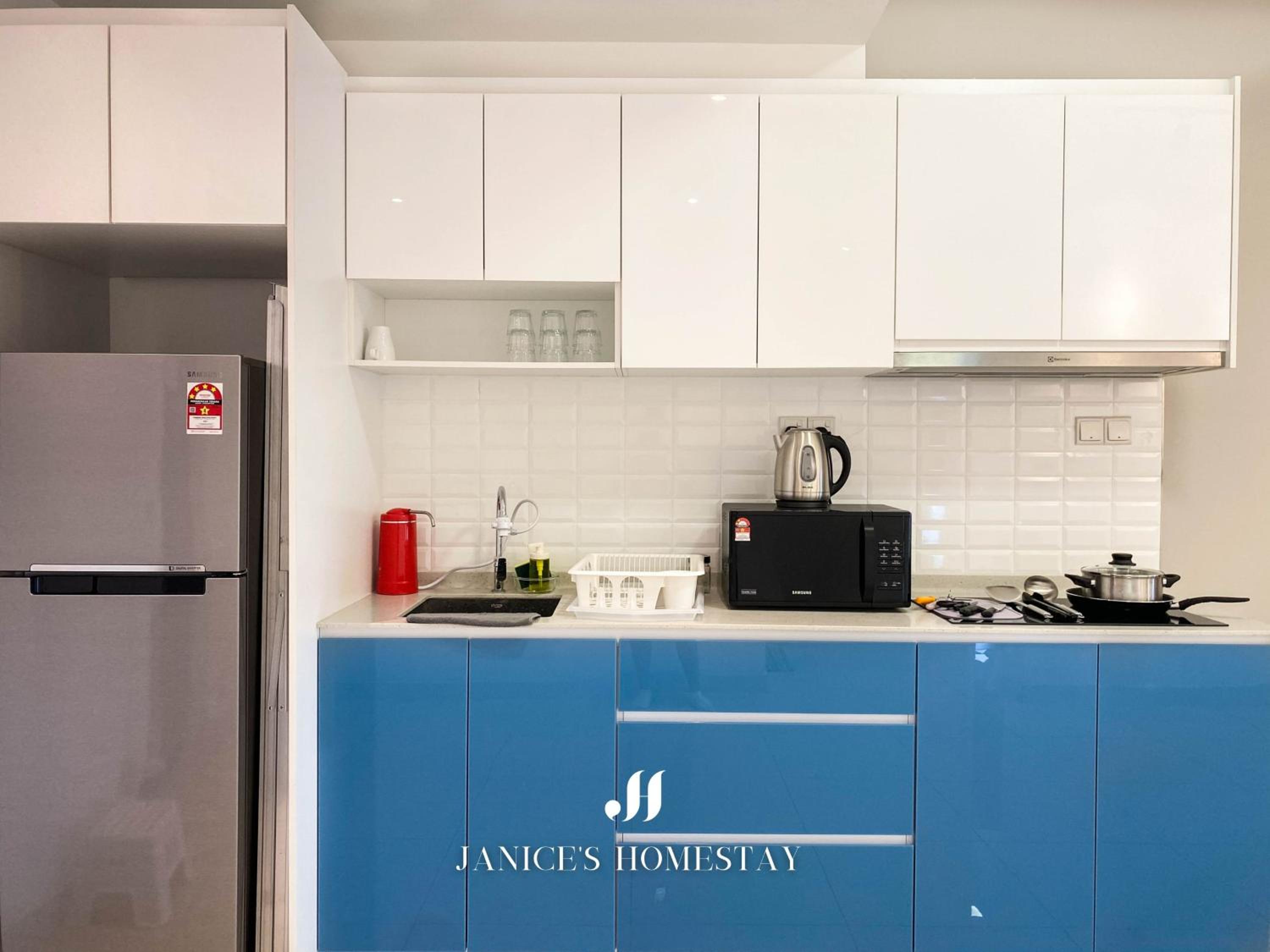 Continew Residence by Janice's Homestay