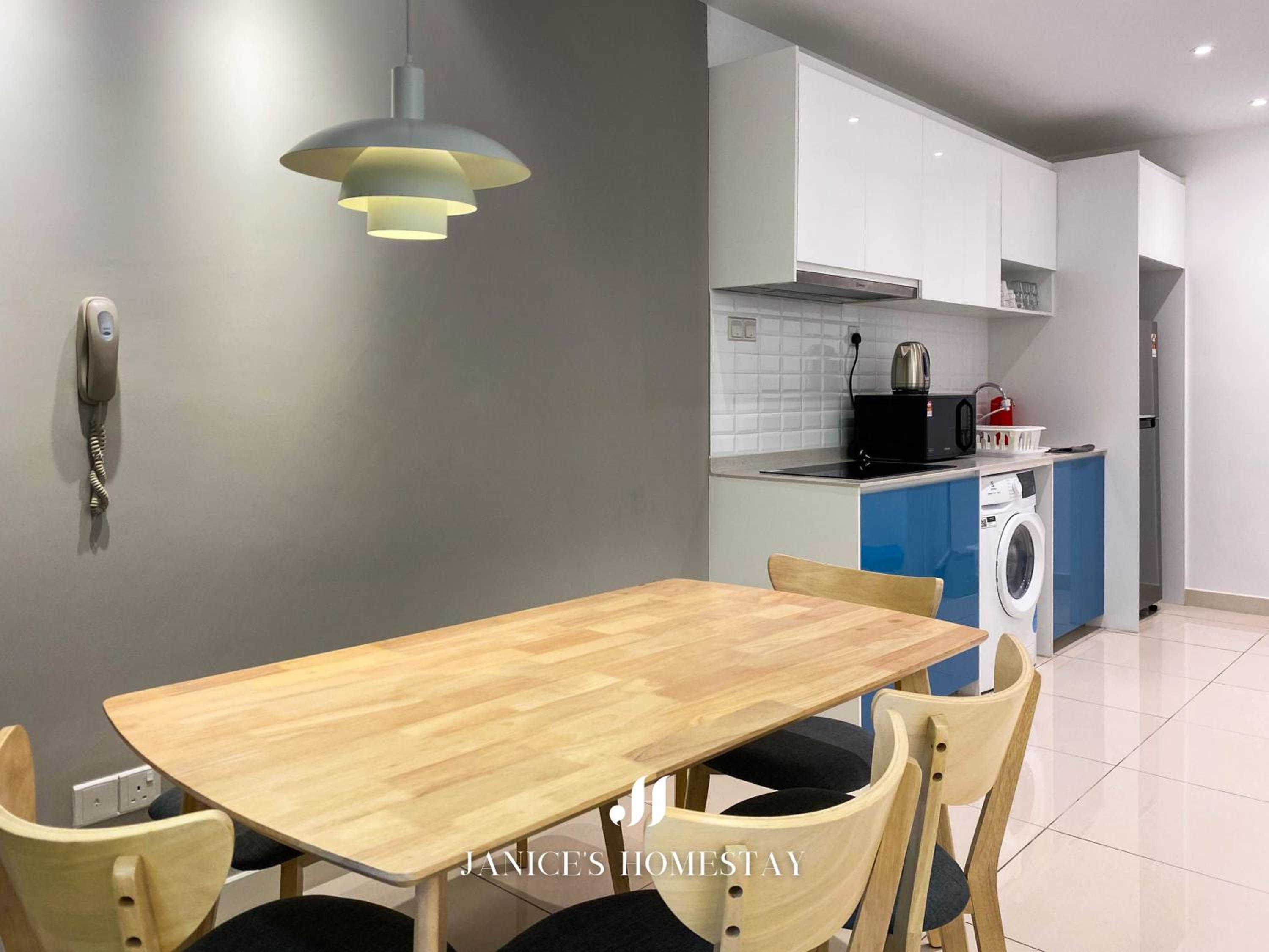 Continew Residence by Janice's Homestay