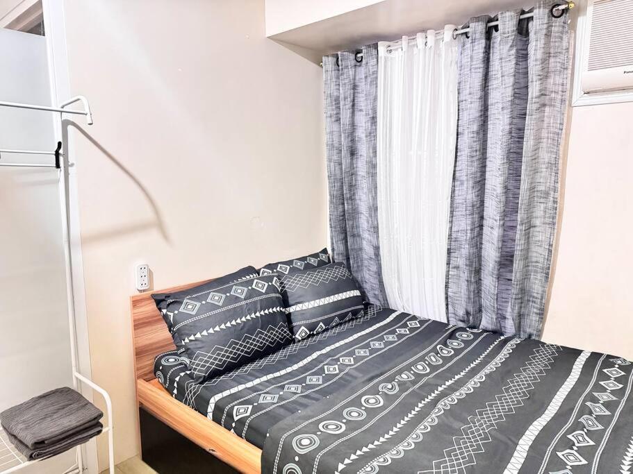 Comfortable 2bedroom with pool Avida Tower, IT Park view 3