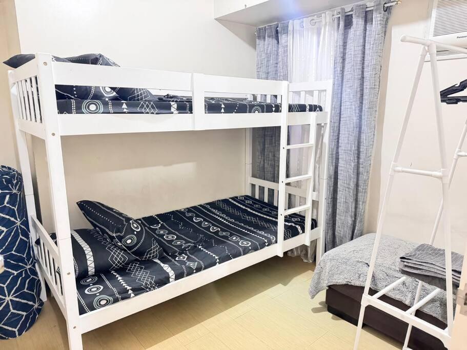 Comfortable 2bedroom with pool Avida Tower, IT Park view 5