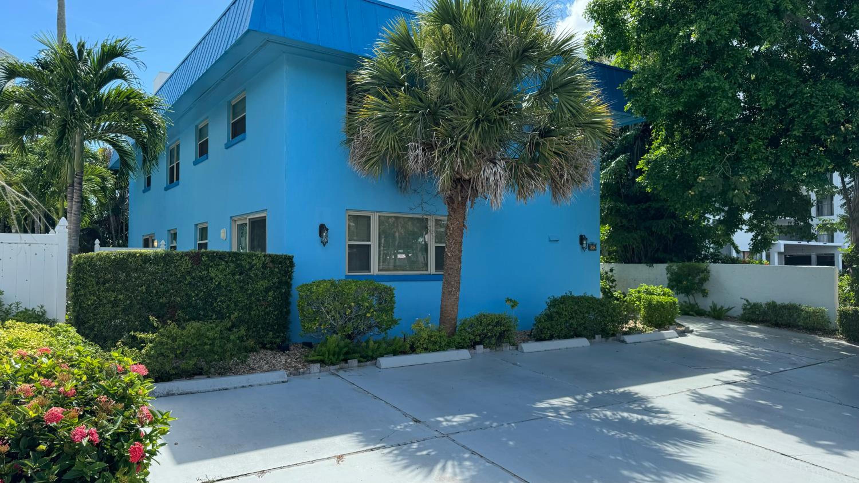 Spacious Updated Condo Just 2 Blocks to Siesta Key Beach — photo 5