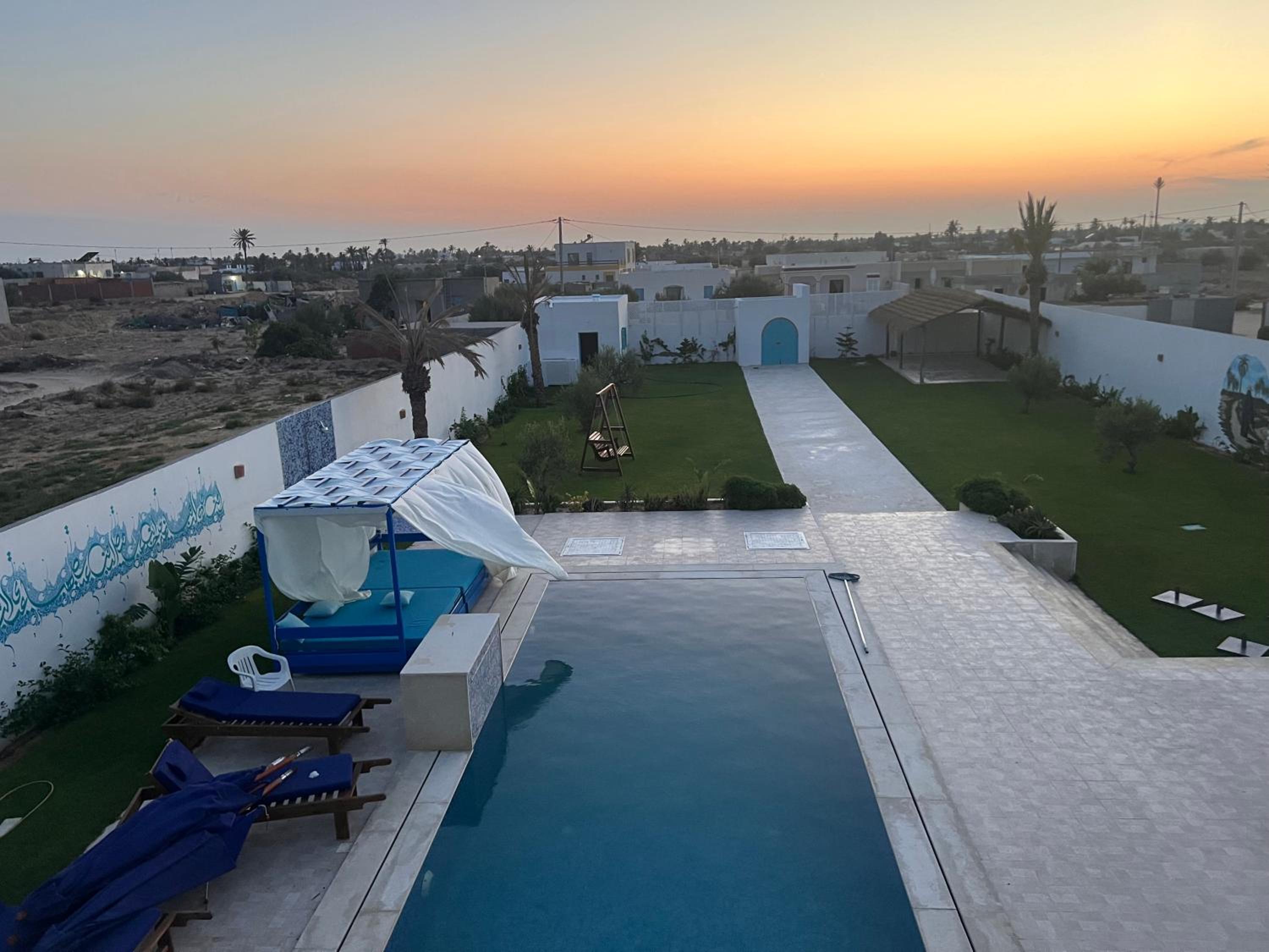 Villa Galant de Nuit view 5