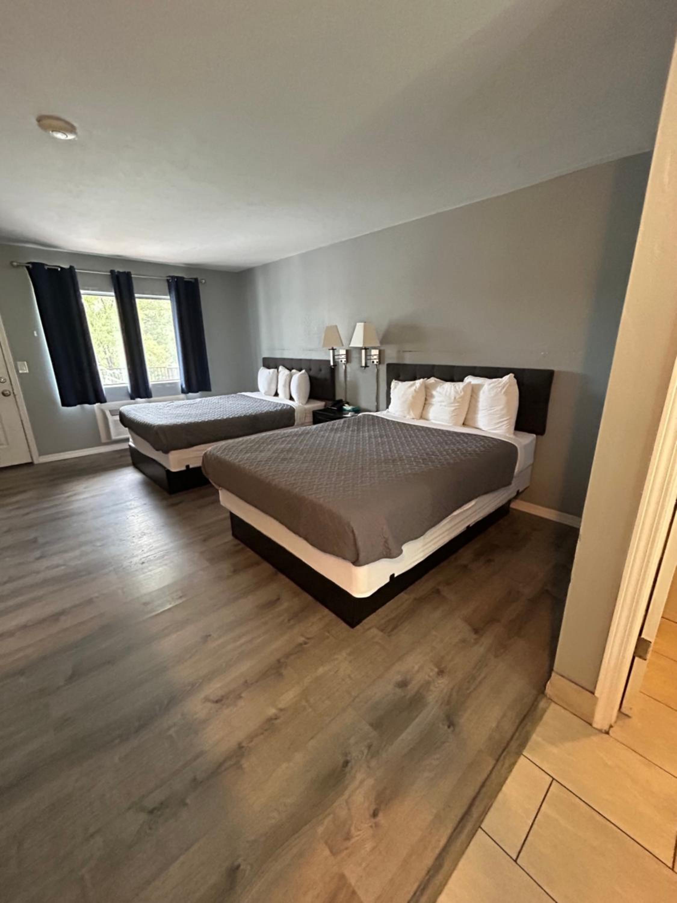 Prescott Vacations - Sierra Inn - Property Image 23