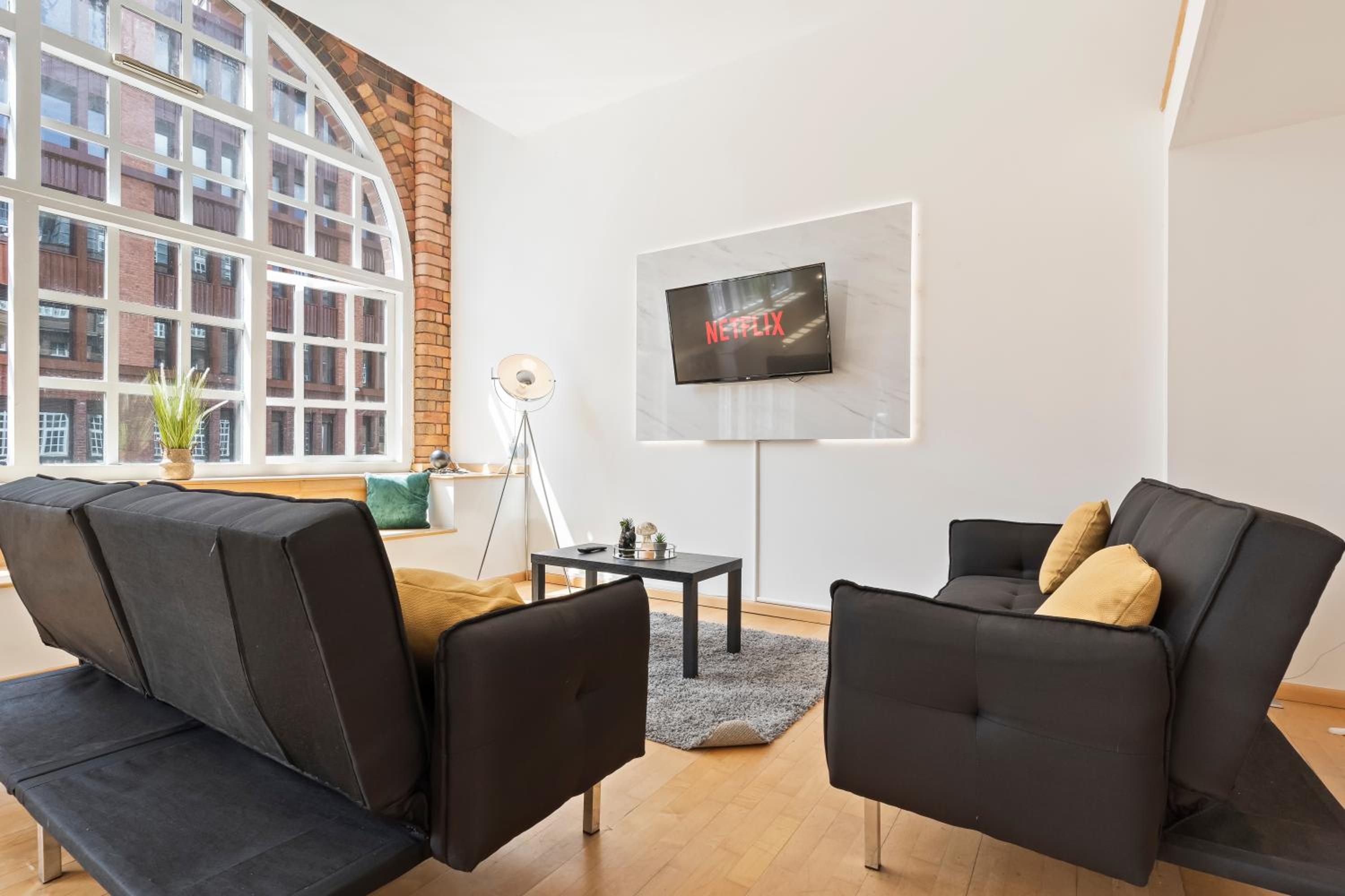 New York Style Apartment City Centre view 3
