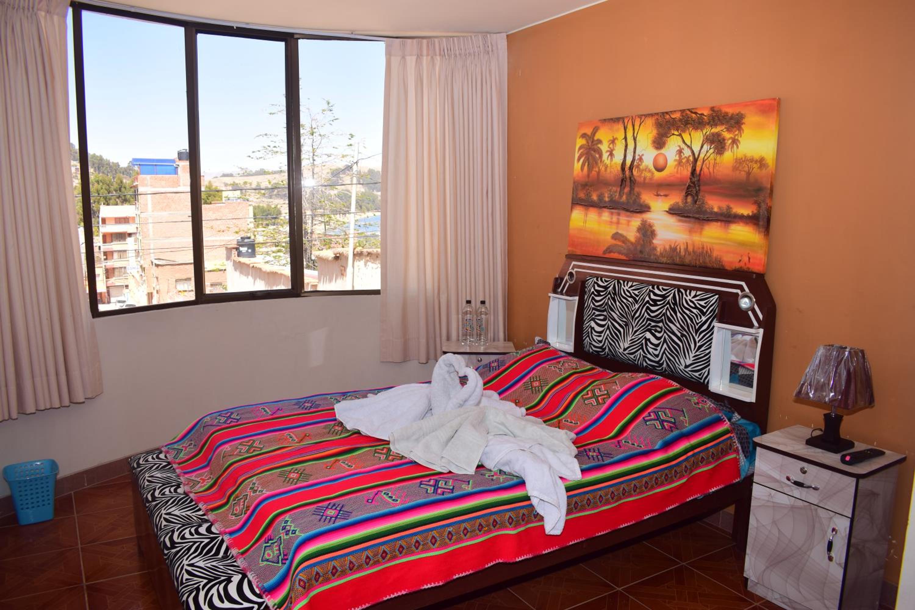 Skylake B&B Hostel