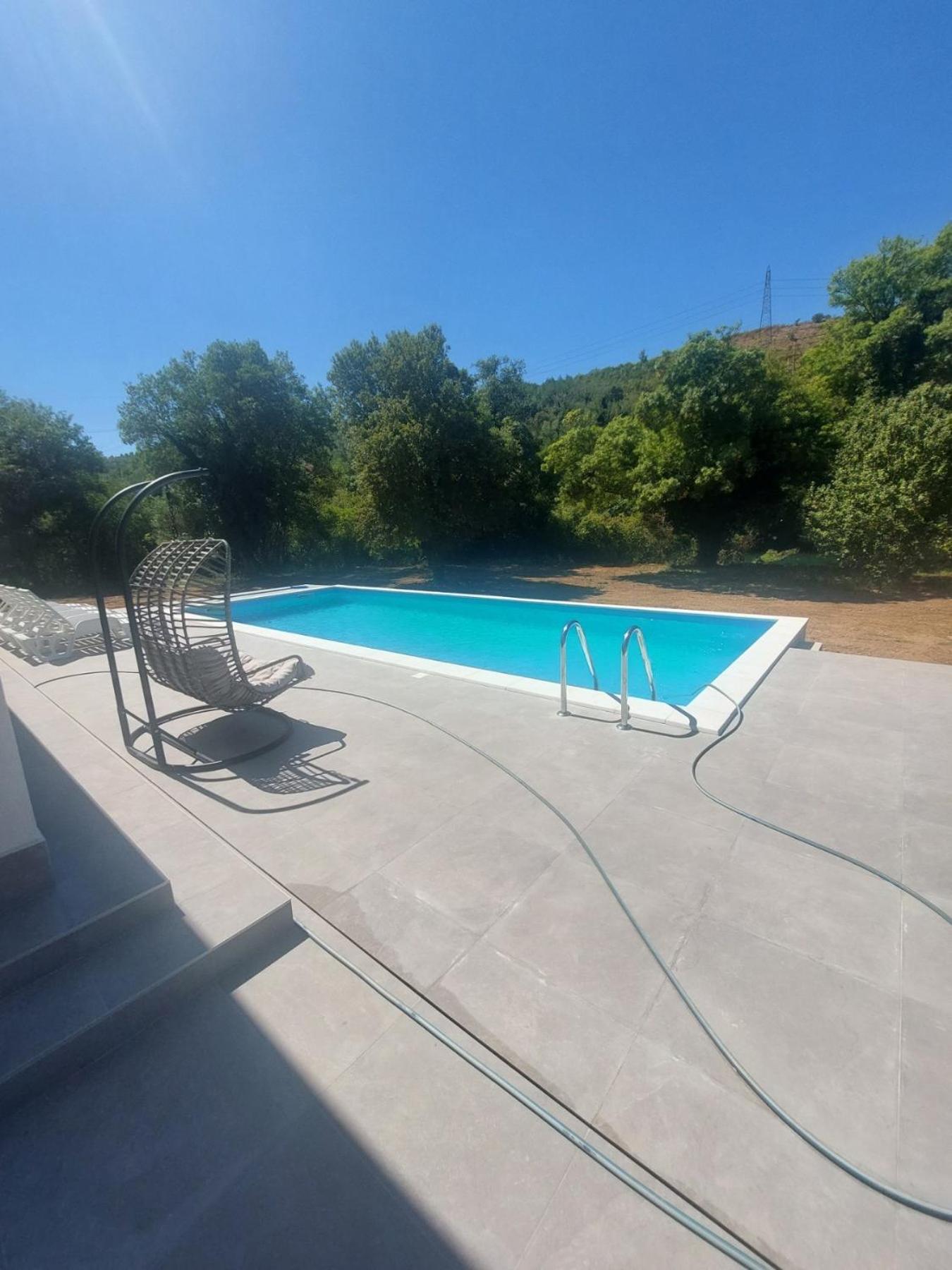 Villa Blanc - with Buna Riverside