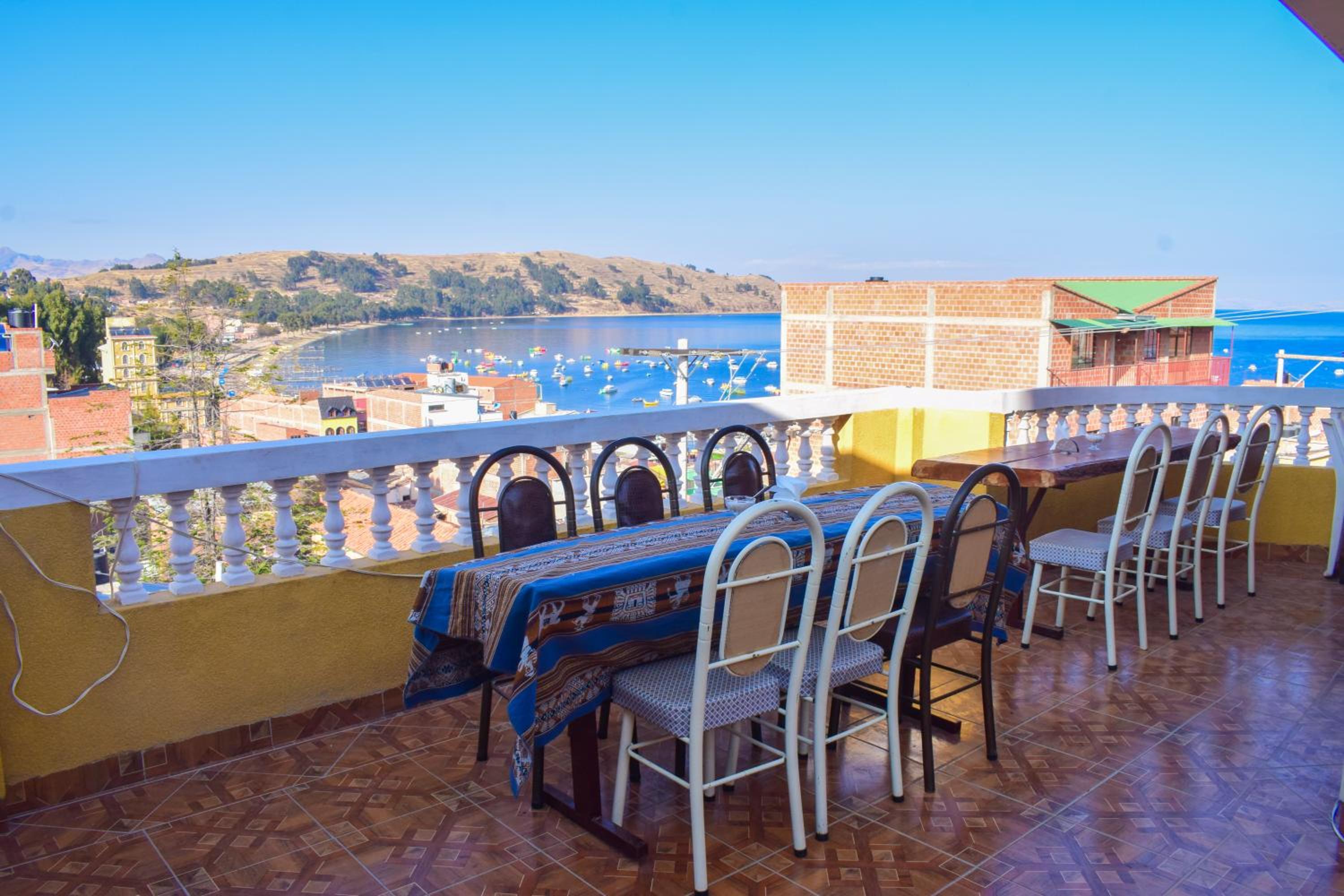 Skylake B&B Hostel