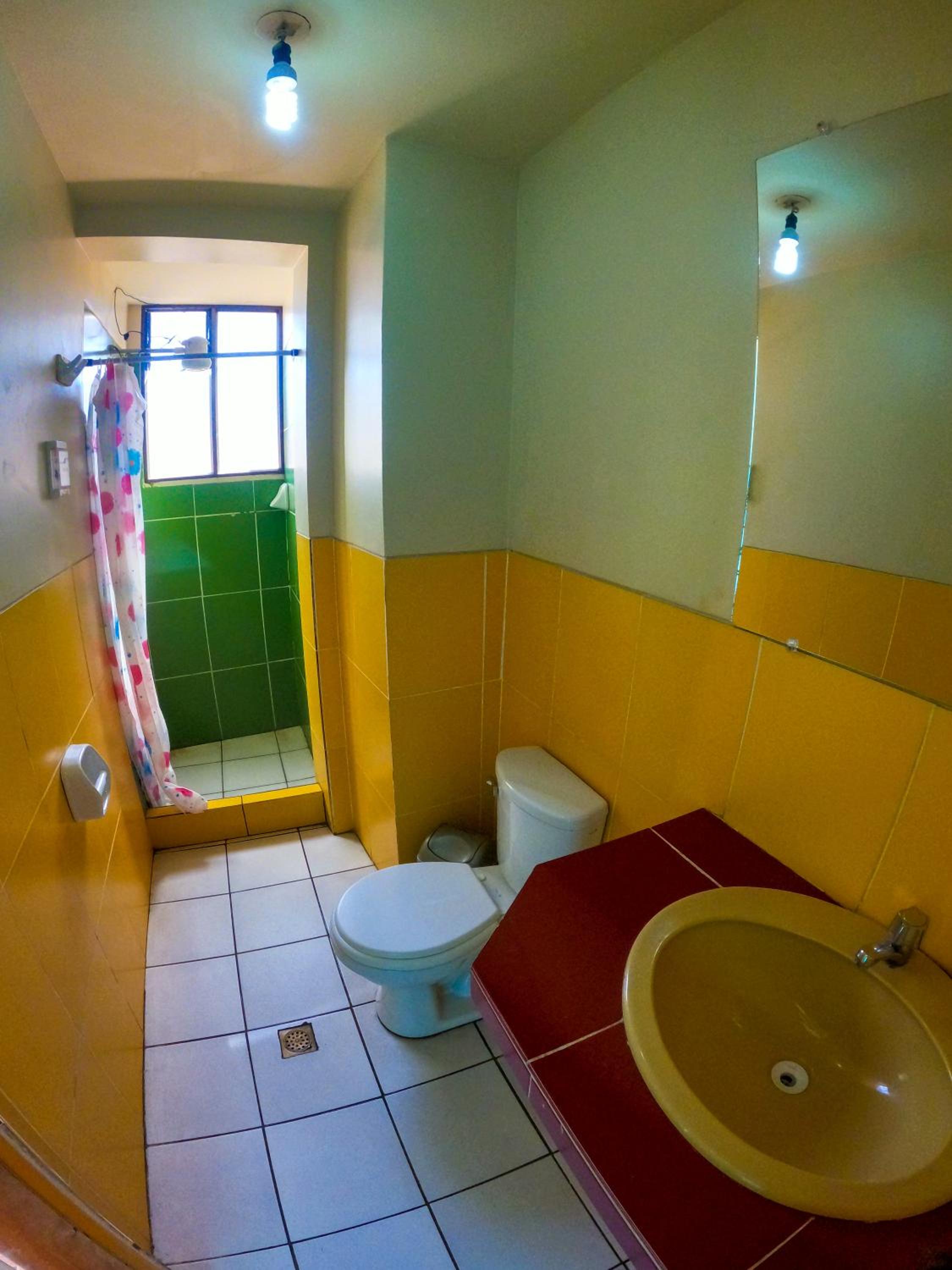 Skylake B&B Hostel