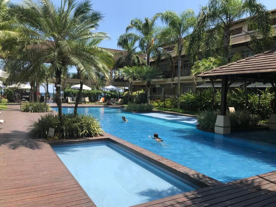 Beira Mar - 2 Quartos - Lindo Condominio
