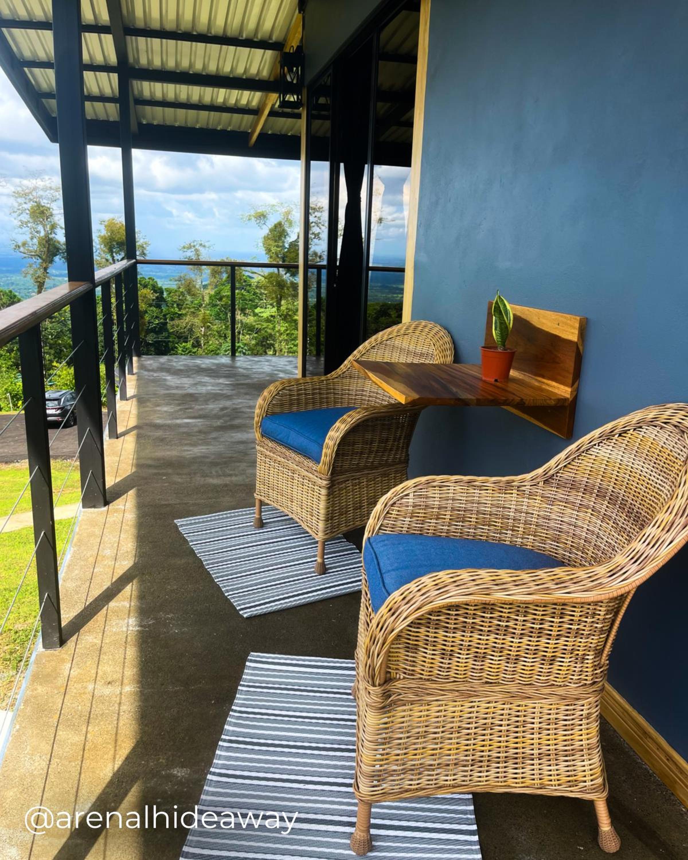 Arenal Hideaway