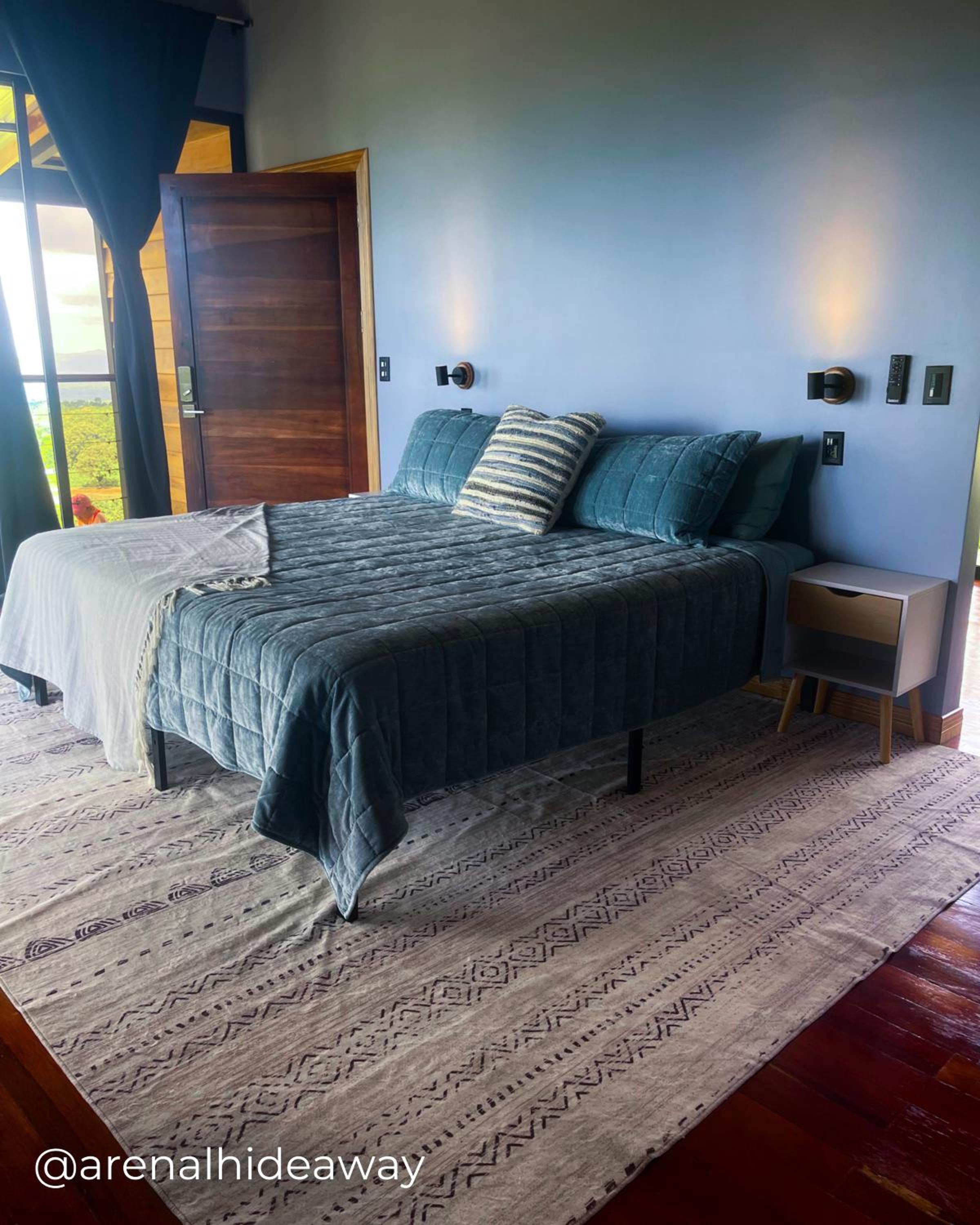 Arenal Hideaway