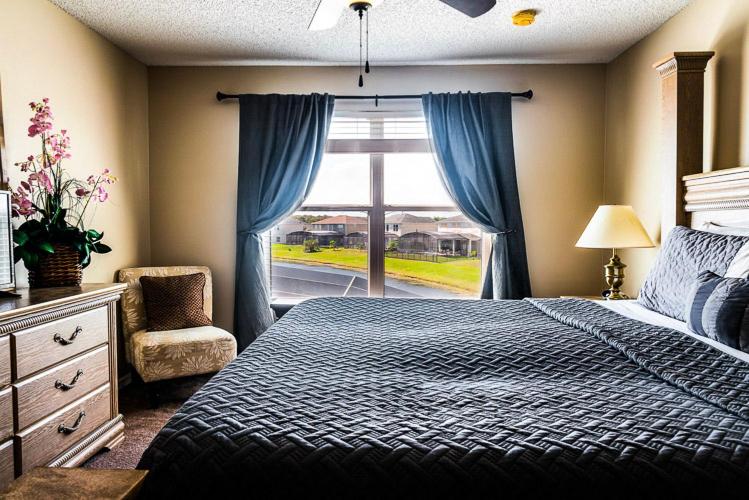 Crescent Lakes Villa