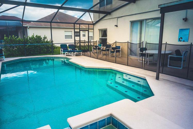 Crescent Lakes Villa
