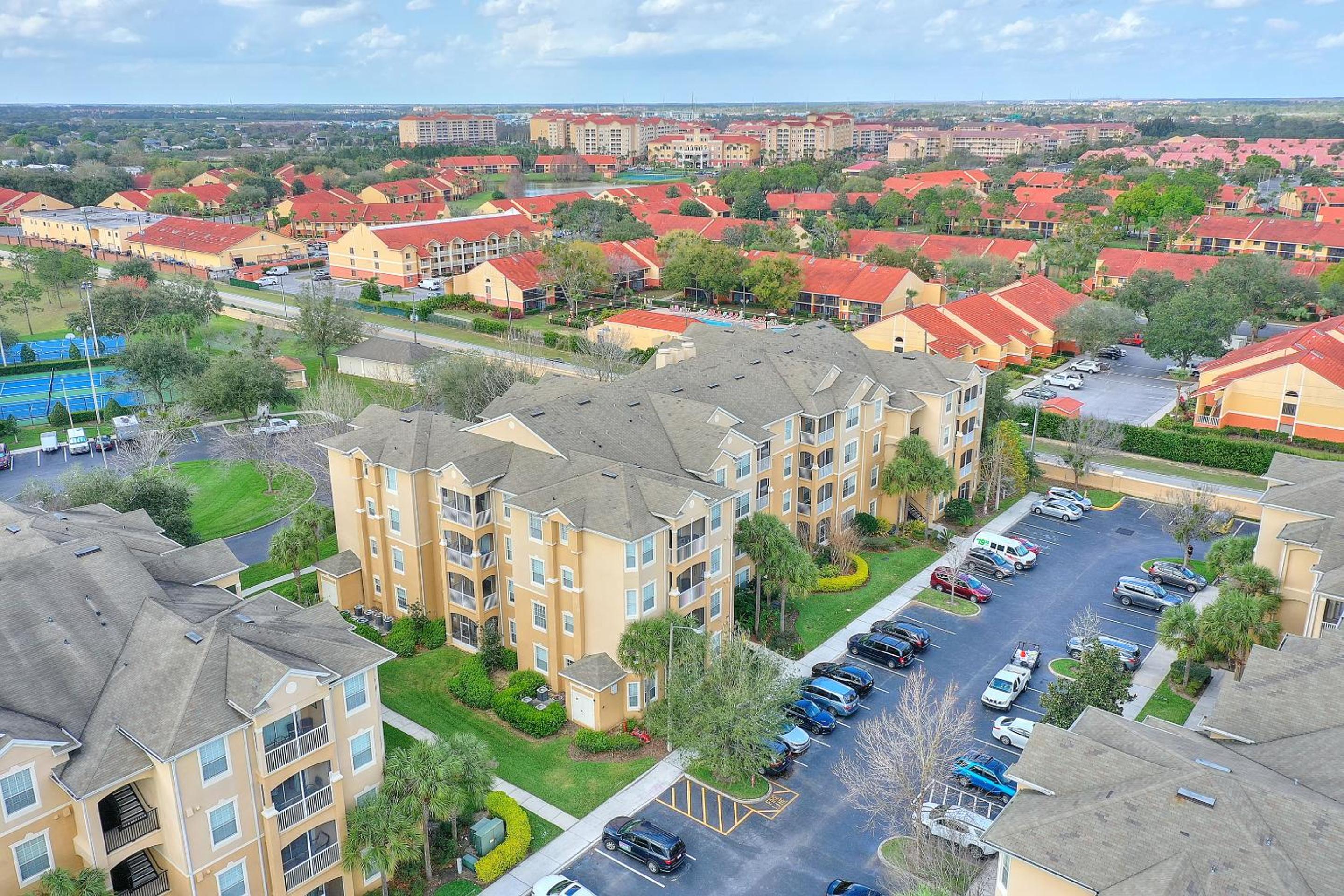 Condo in Gated Windsor Hills
