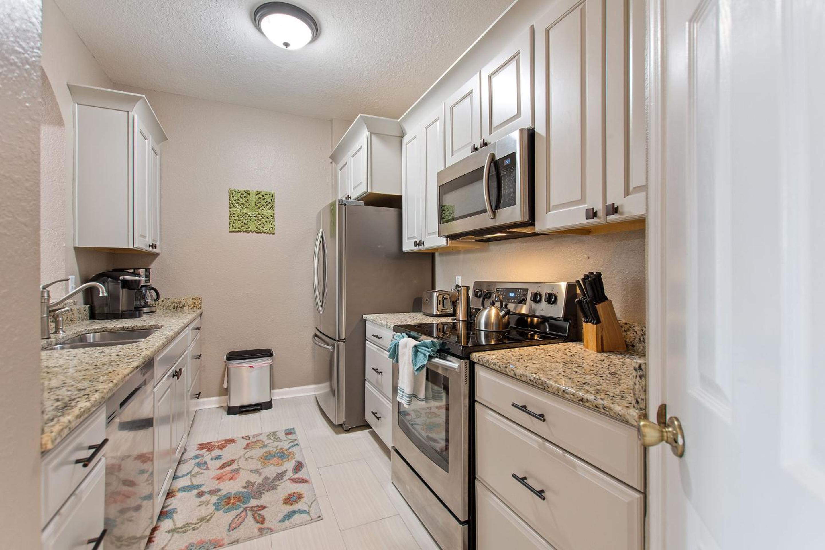 Condo in Gated Windsor Hills