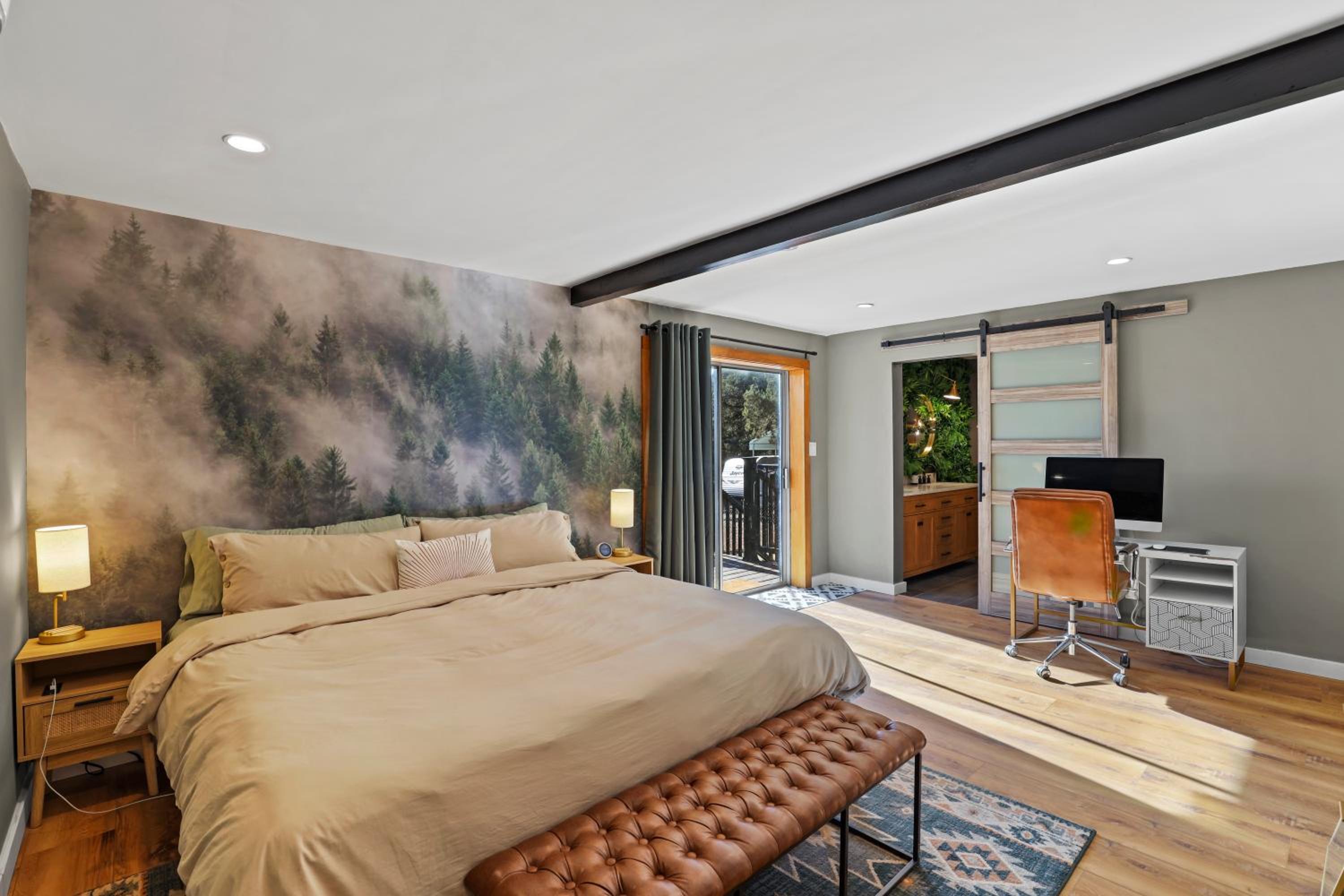 Payson Vacations - Cozy Modern Chalet in Strawberry - Property Image 4