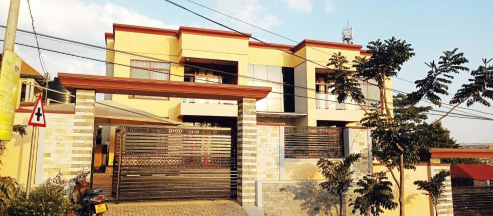 Ineza Apartment