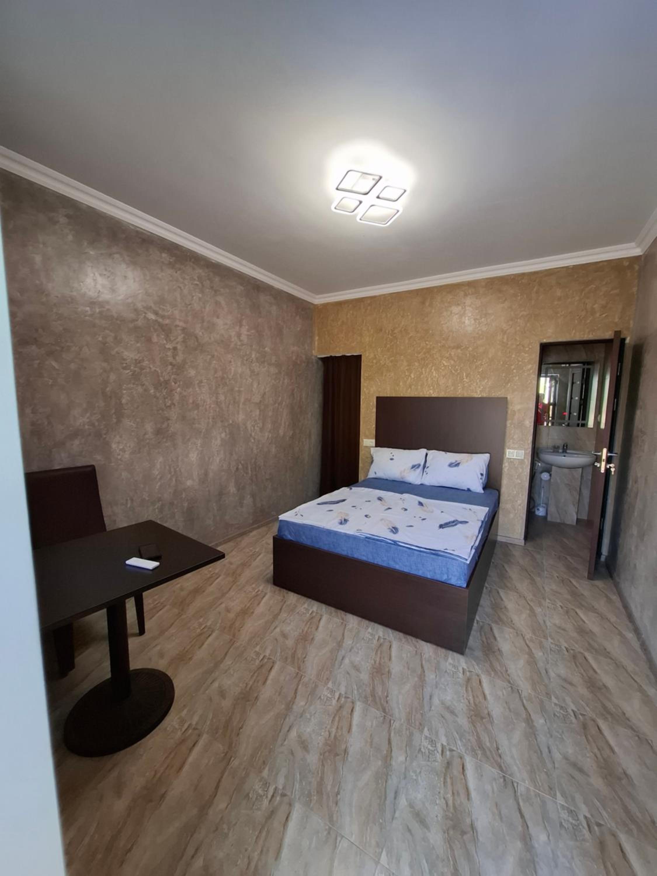 Luiza Guest House