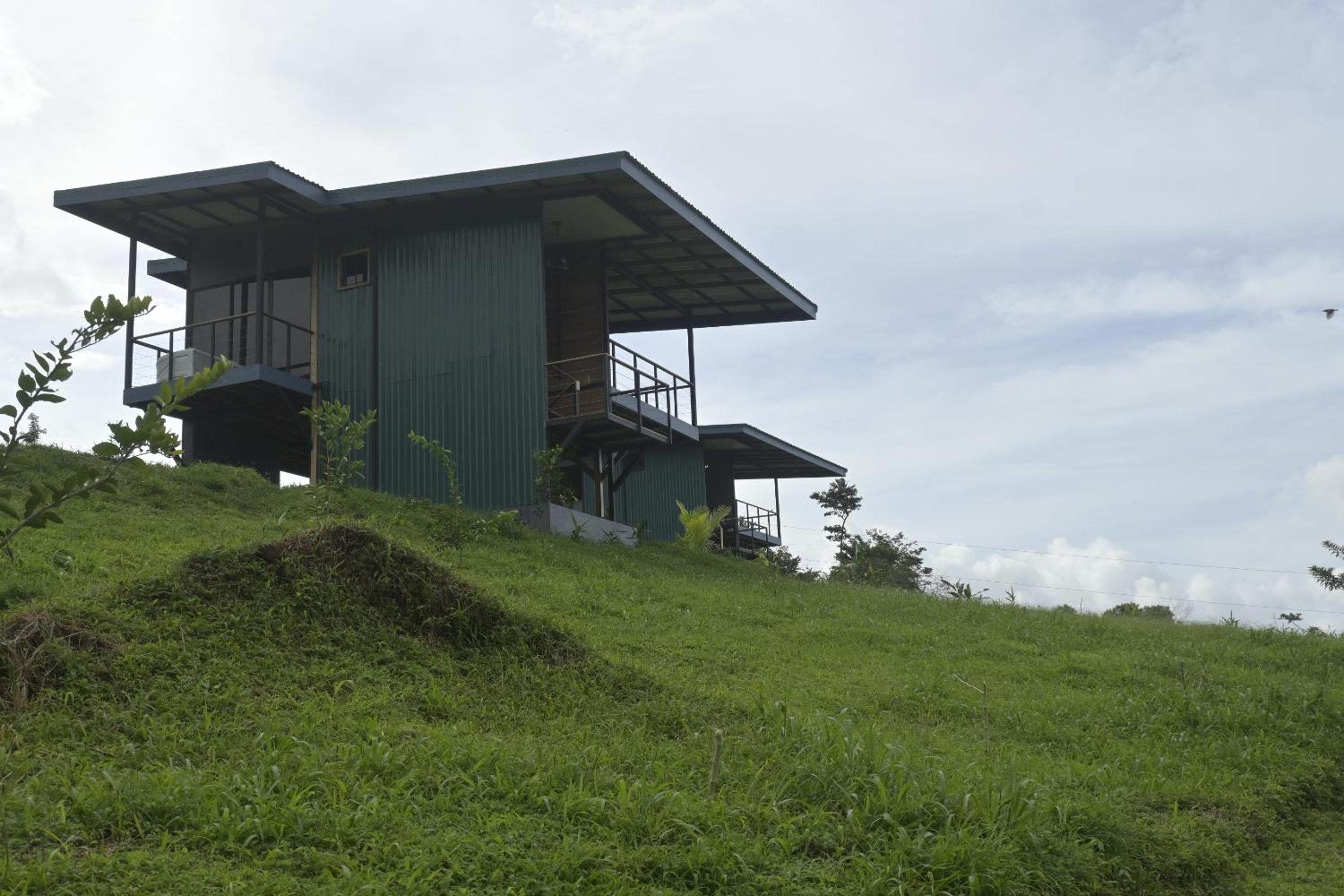 Arenal Hideaway