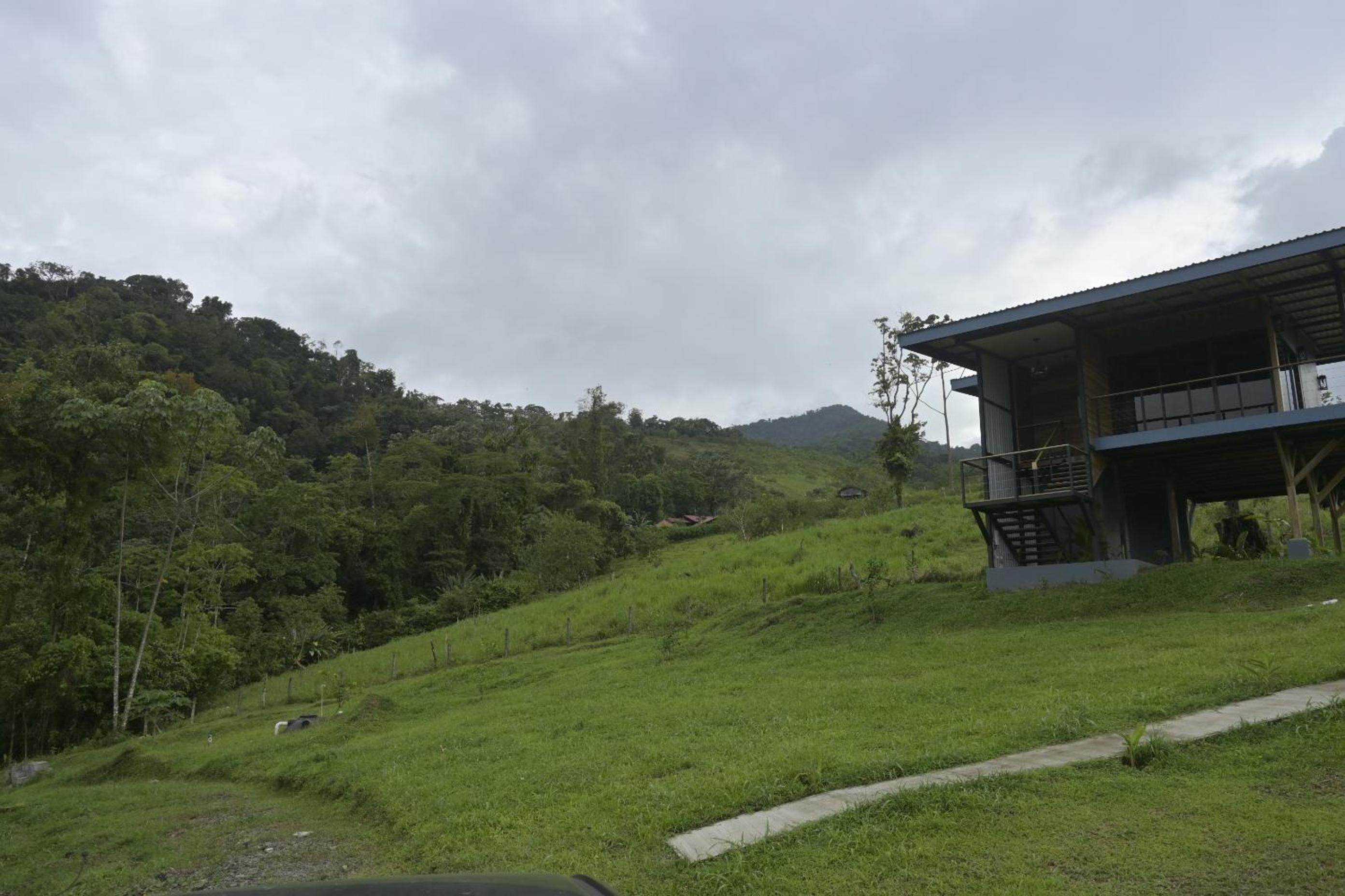 Arenal Hideaway