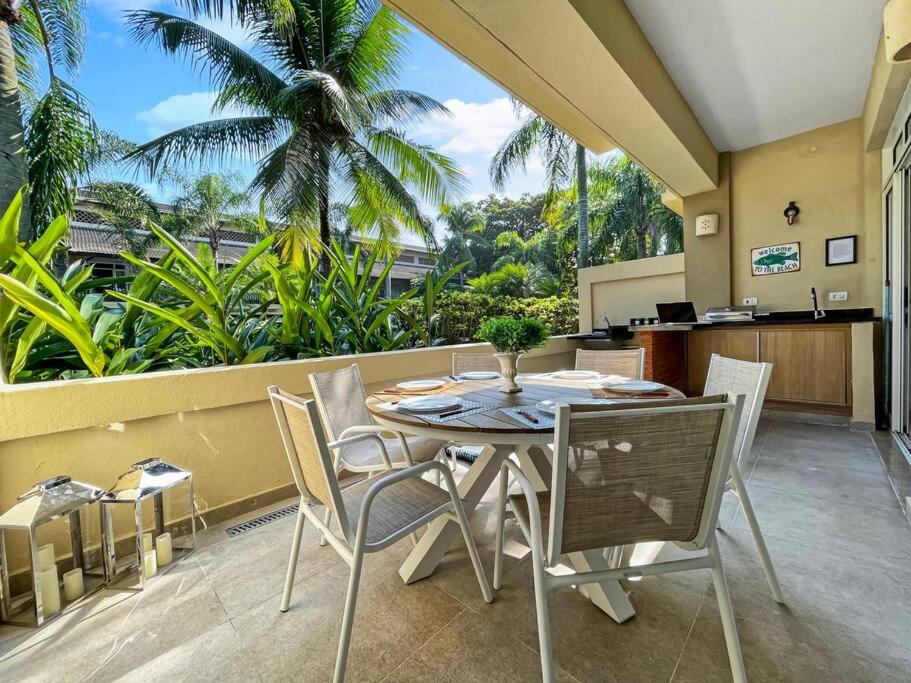 Apt com Varanda Gourmet Beira Mar Lindo Condominio