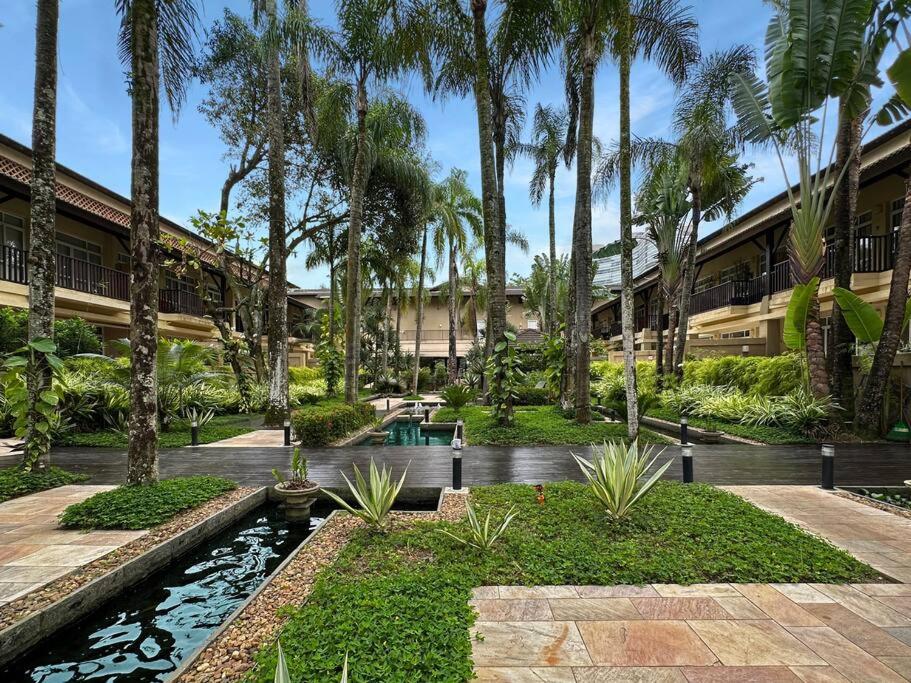 Apt com Varanda Gourmet Beira Mar Lindo Condominio