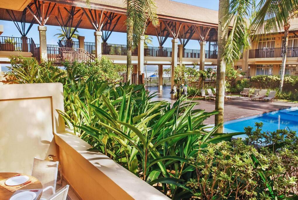 Apt com Varanda Gourmet Beira Mar Lindo Condominio