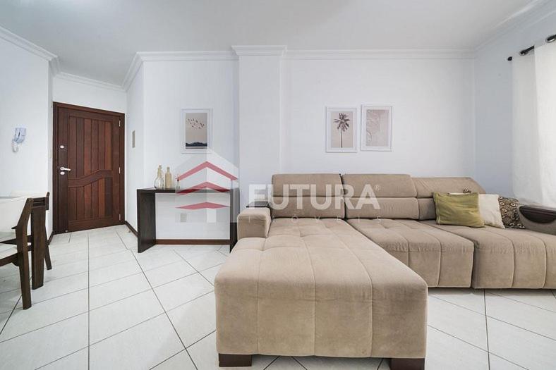 Aconchegante apartamento 2 dormitórios a 30 metros da praia LA001E