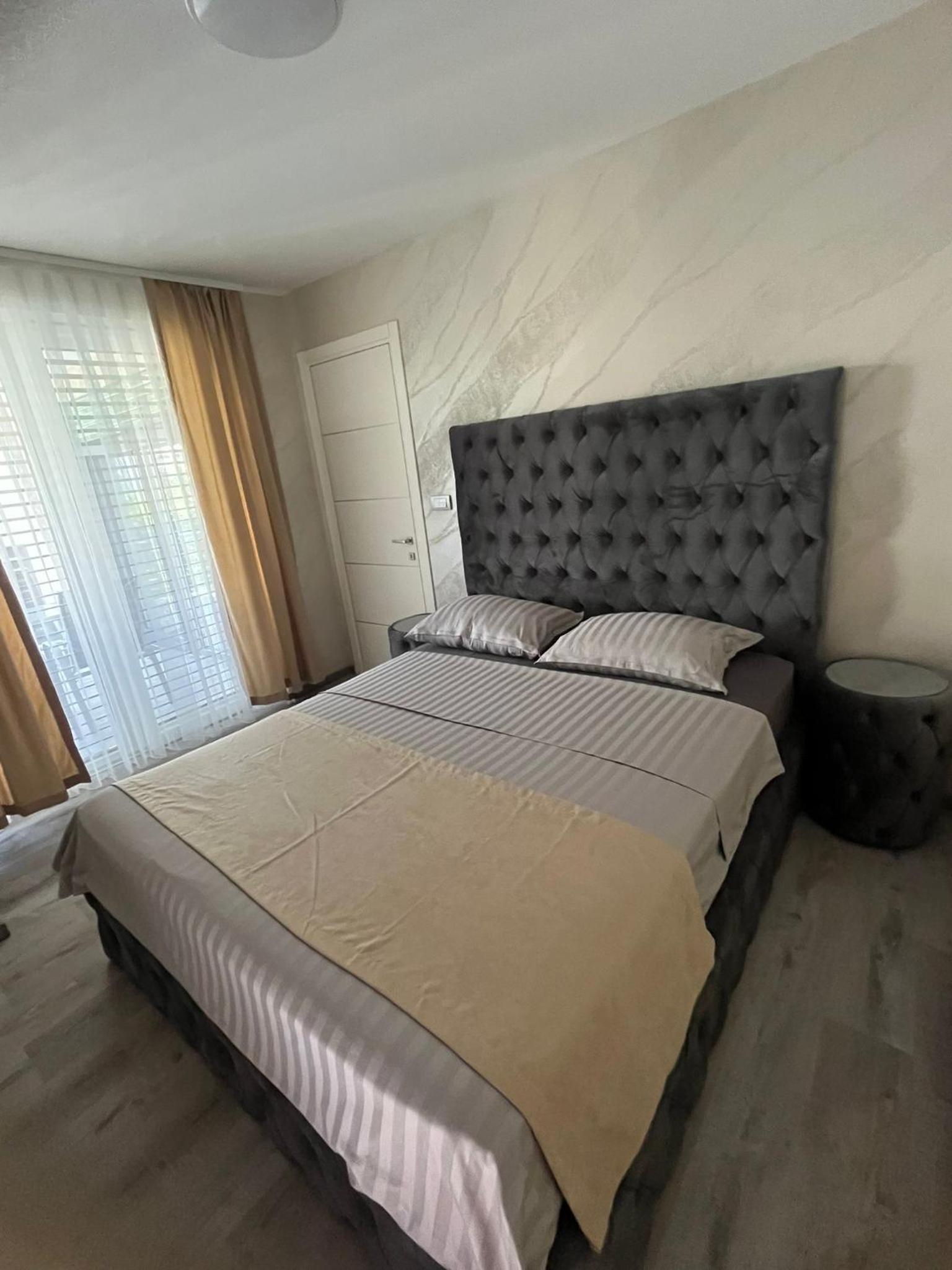 Vila Moste 2 - Free parking & pool, EV station