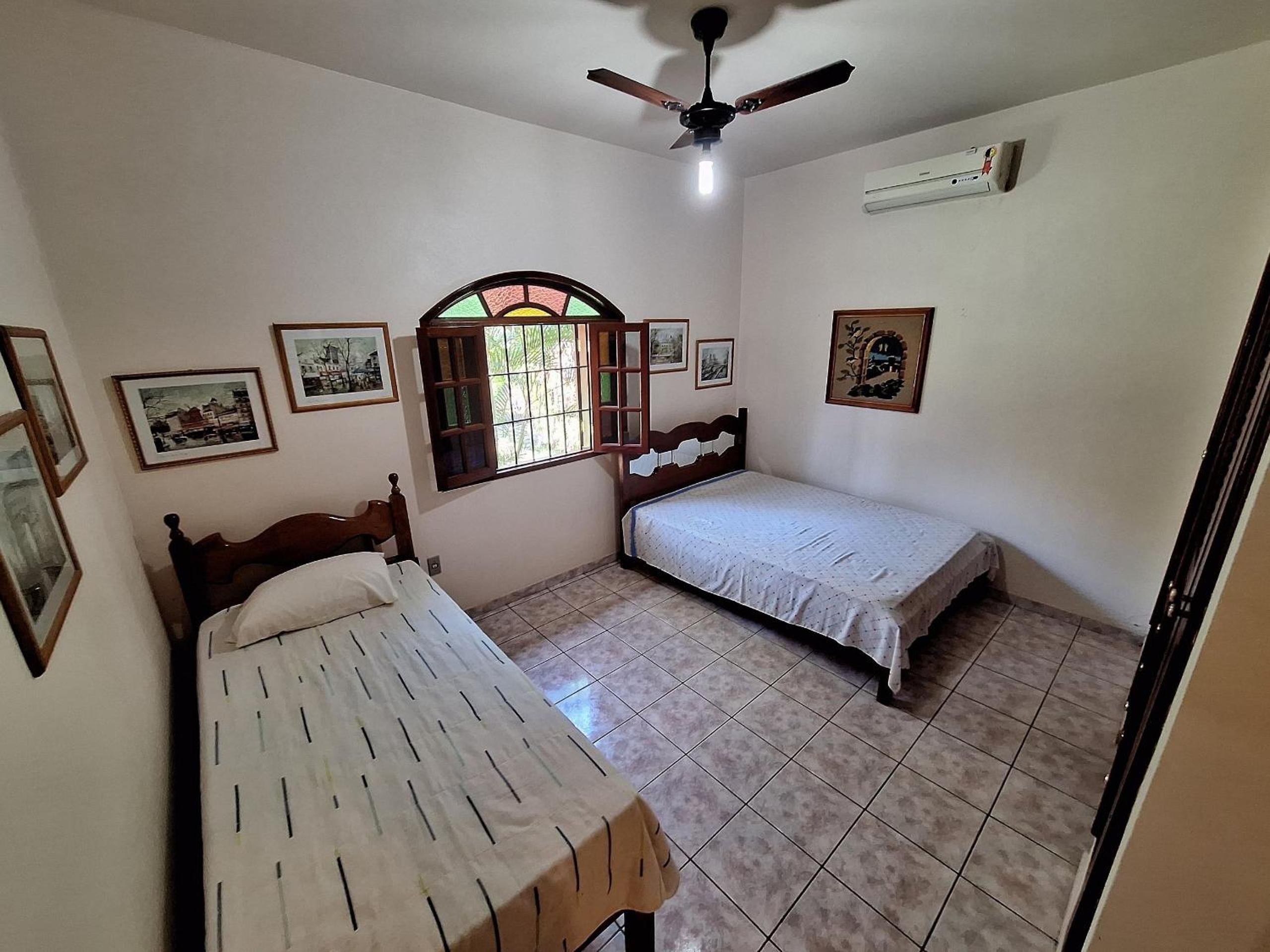 Mega comfortable house walking distance from Pereque Angra Beach