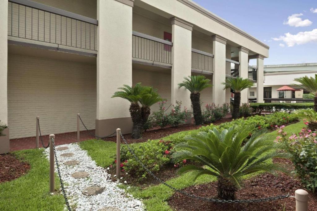 Quality Inn Harvey - New Orleans view 3