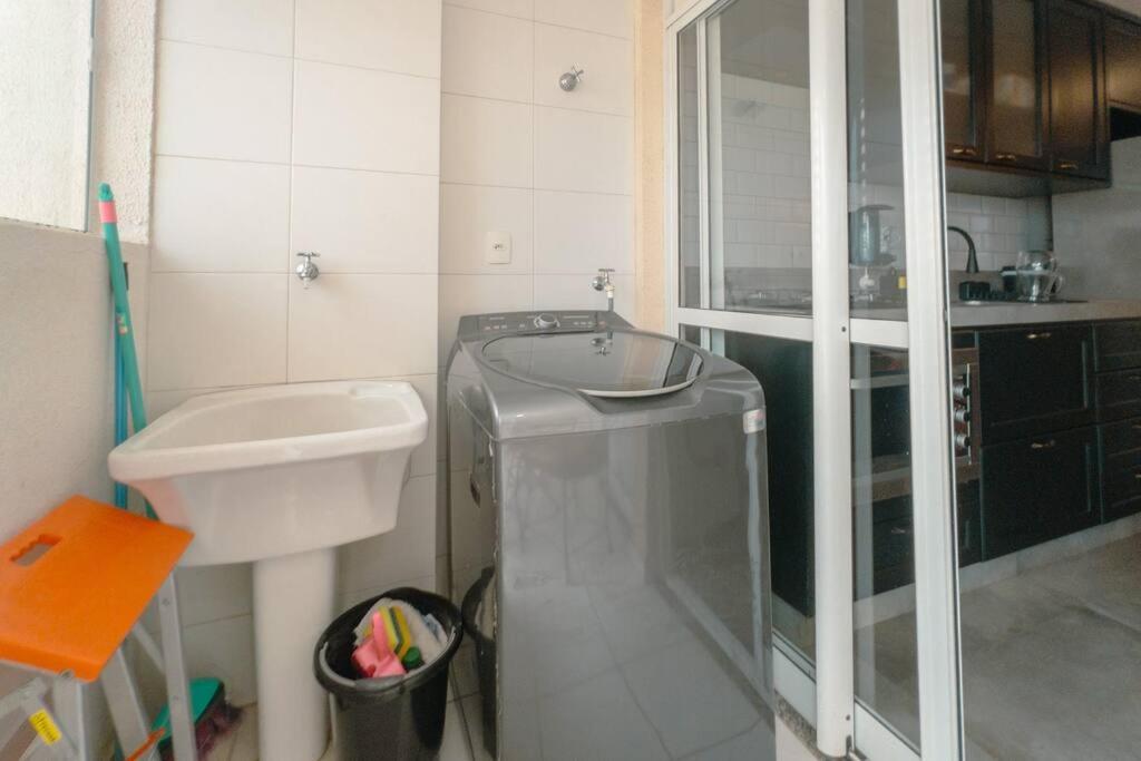 Excelente Luxo Piscina Ar VIV202