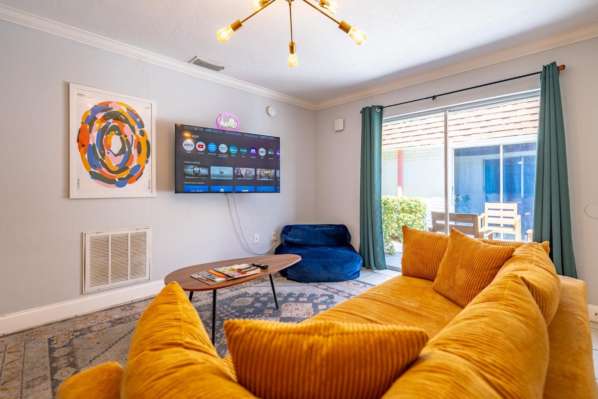 lounge